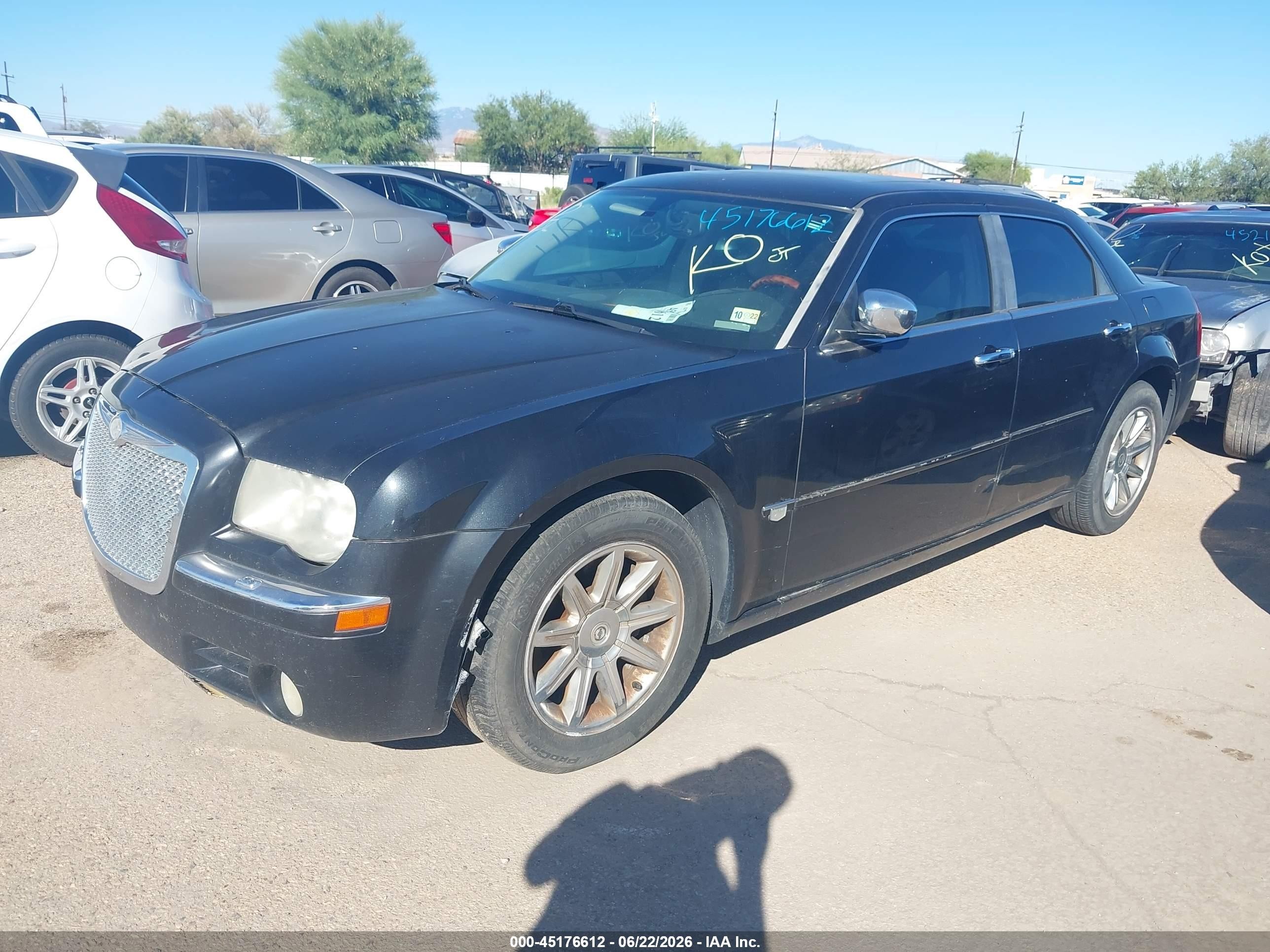 2006 Chrysler 300c   Черный vin: 2C3LA63H96H199573