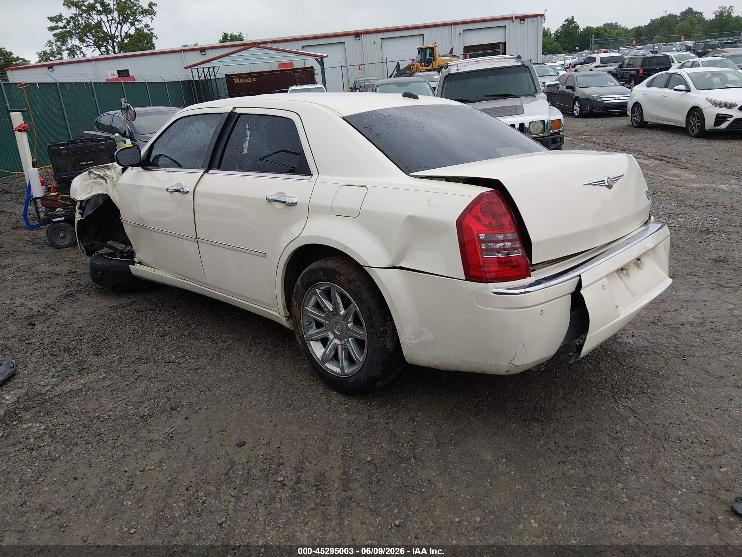 2006 Chrysler 300c   Tan vin: 2C3LA63H96H207364