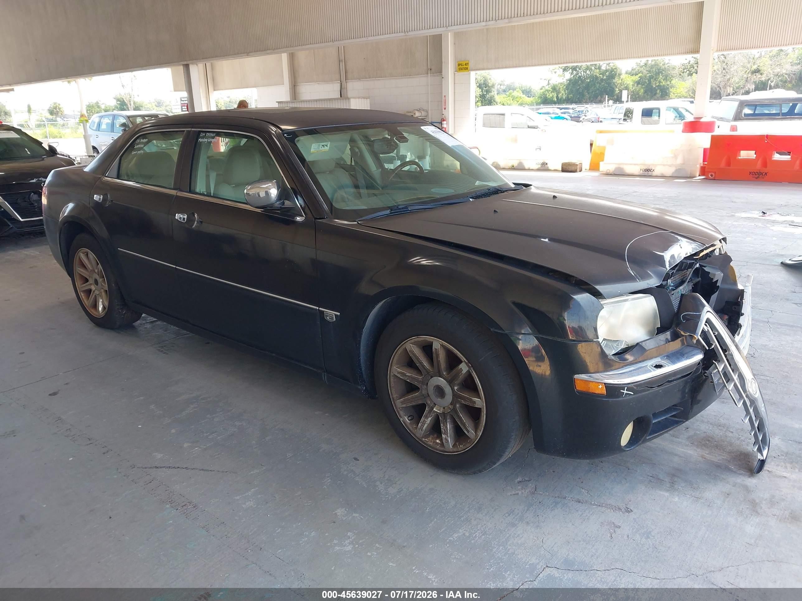 2006 Chrysler 300c   Black vin: 2C3LA63H96H396646