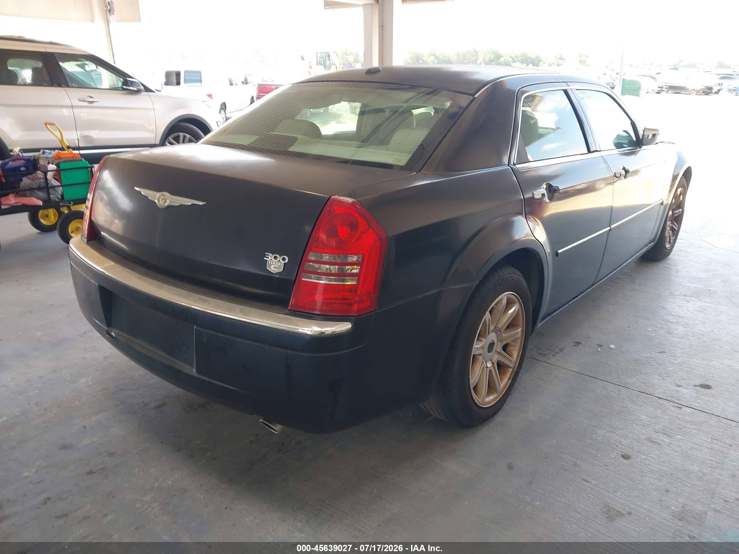 2006 Chrysler 300c   Black vin: 2C3LA63H96H396646