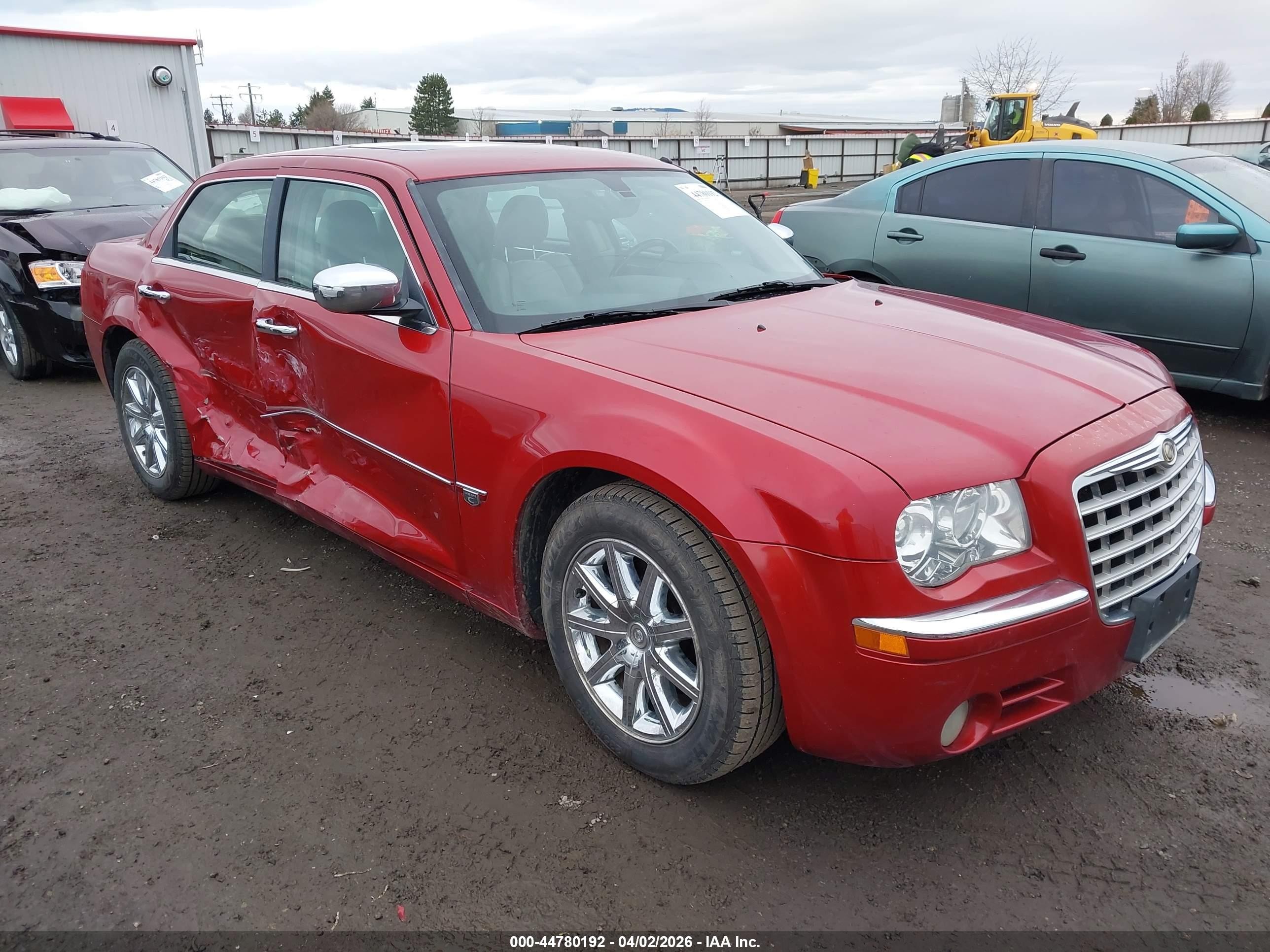 2007 Chrysler 300c   Red vin: 2C3LA63H97H711737