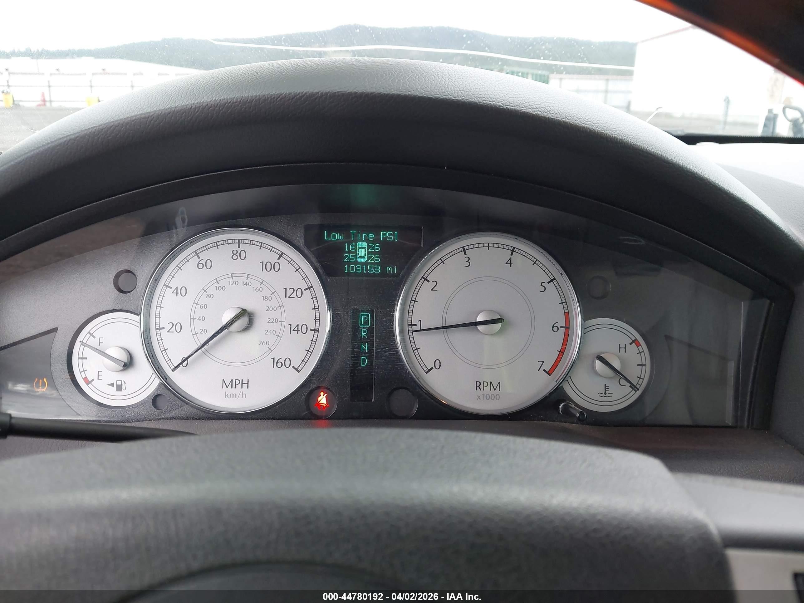 2007 Chrysler 300c   Red vin: 2C3LA63H97H711737