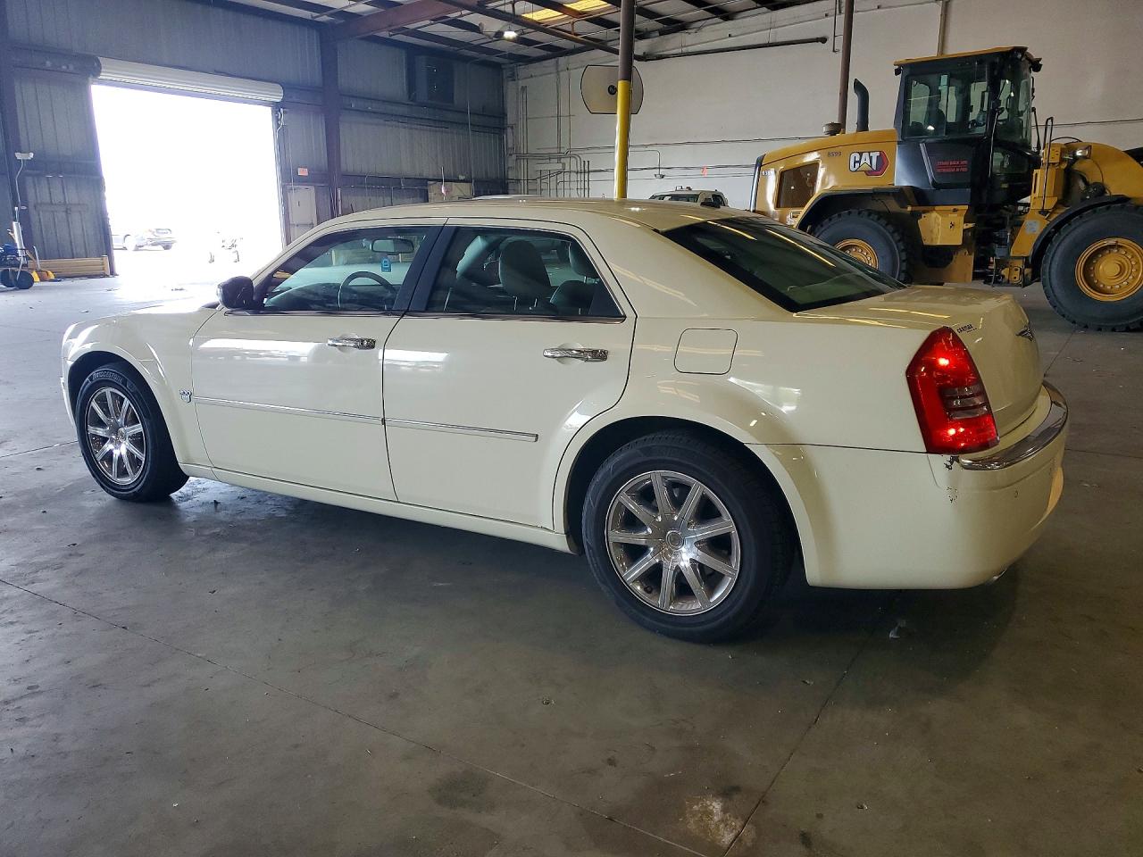 2007 Chrysler 300c White vin: 2C3LA63HX7H765631