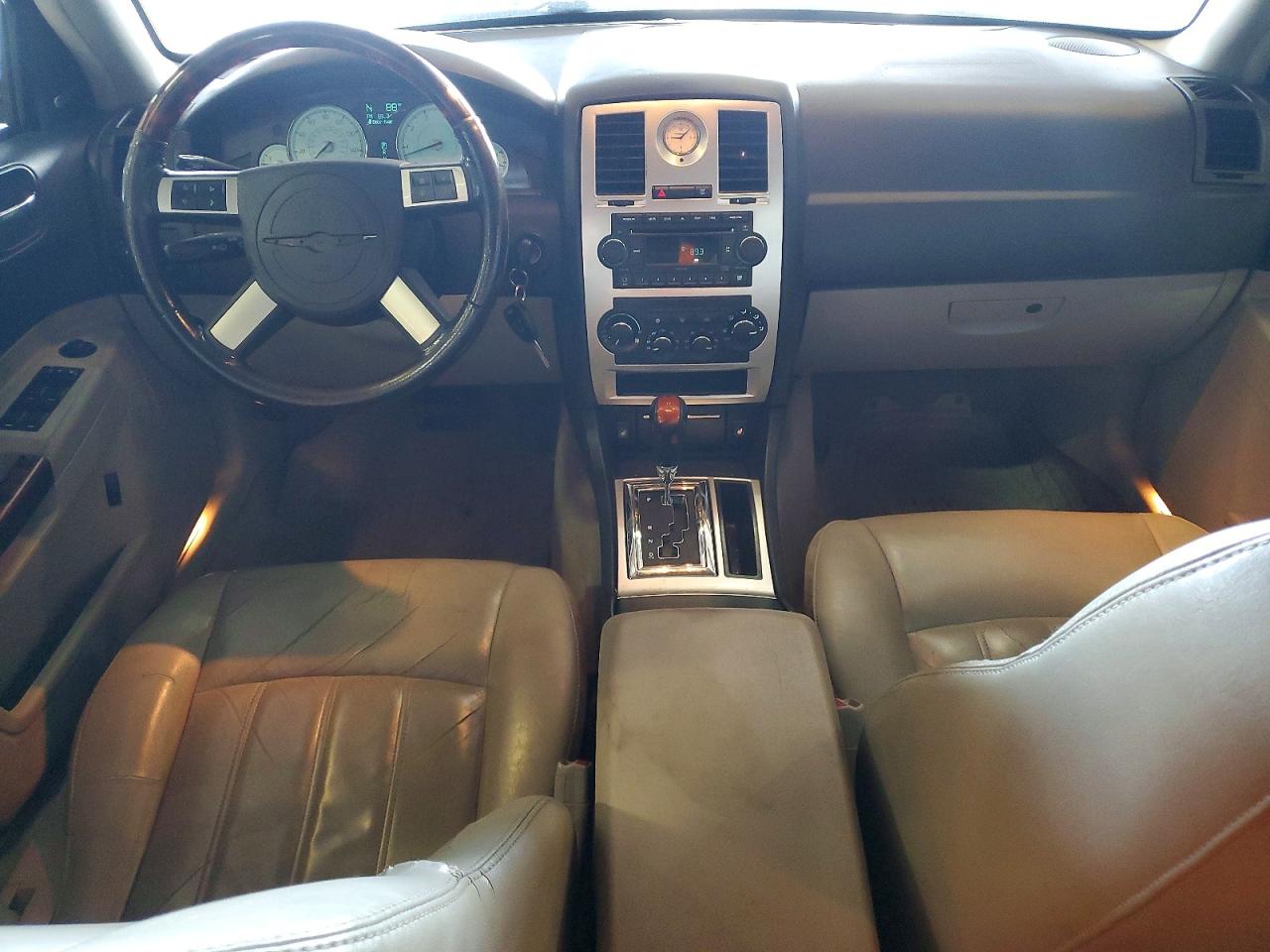 2007 Chrysler 300c White vin: 2C3LA63HX7H765631