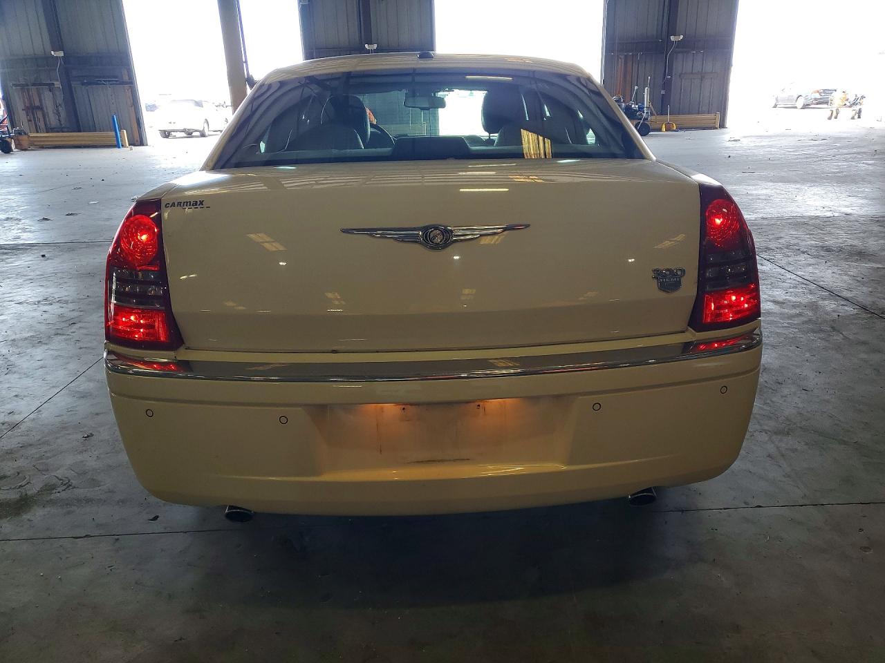 2007 Chrysler 300c White vin: 2C3LA63HX7H765631