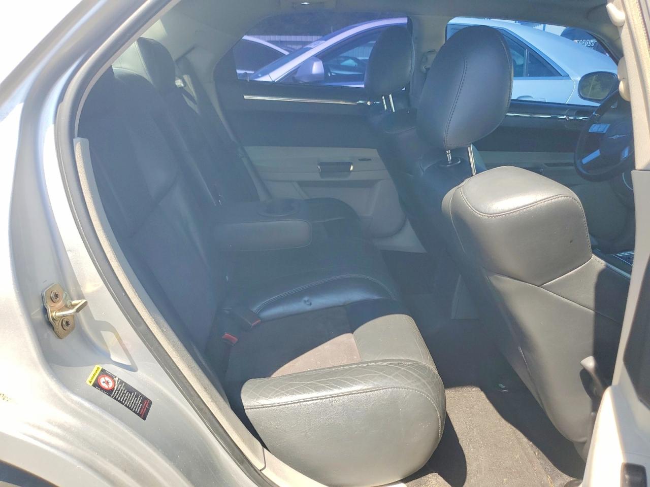 2006 Chrysler 300c Srt-8 Silver vin: 2C3LA73W16H102774