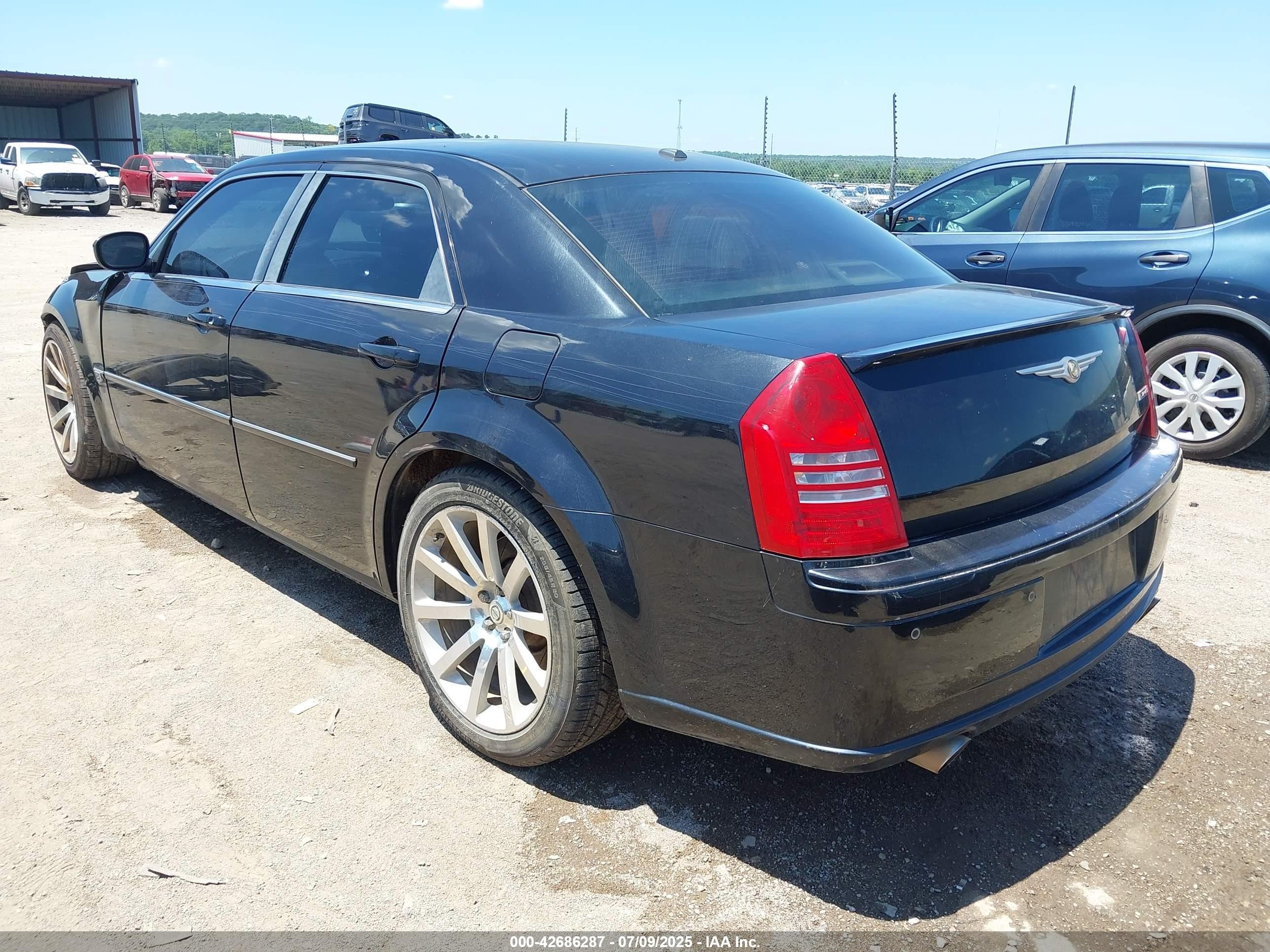 2007 Chrysler 300c Srt8 Черный vin: 2C3LA73W77H637836