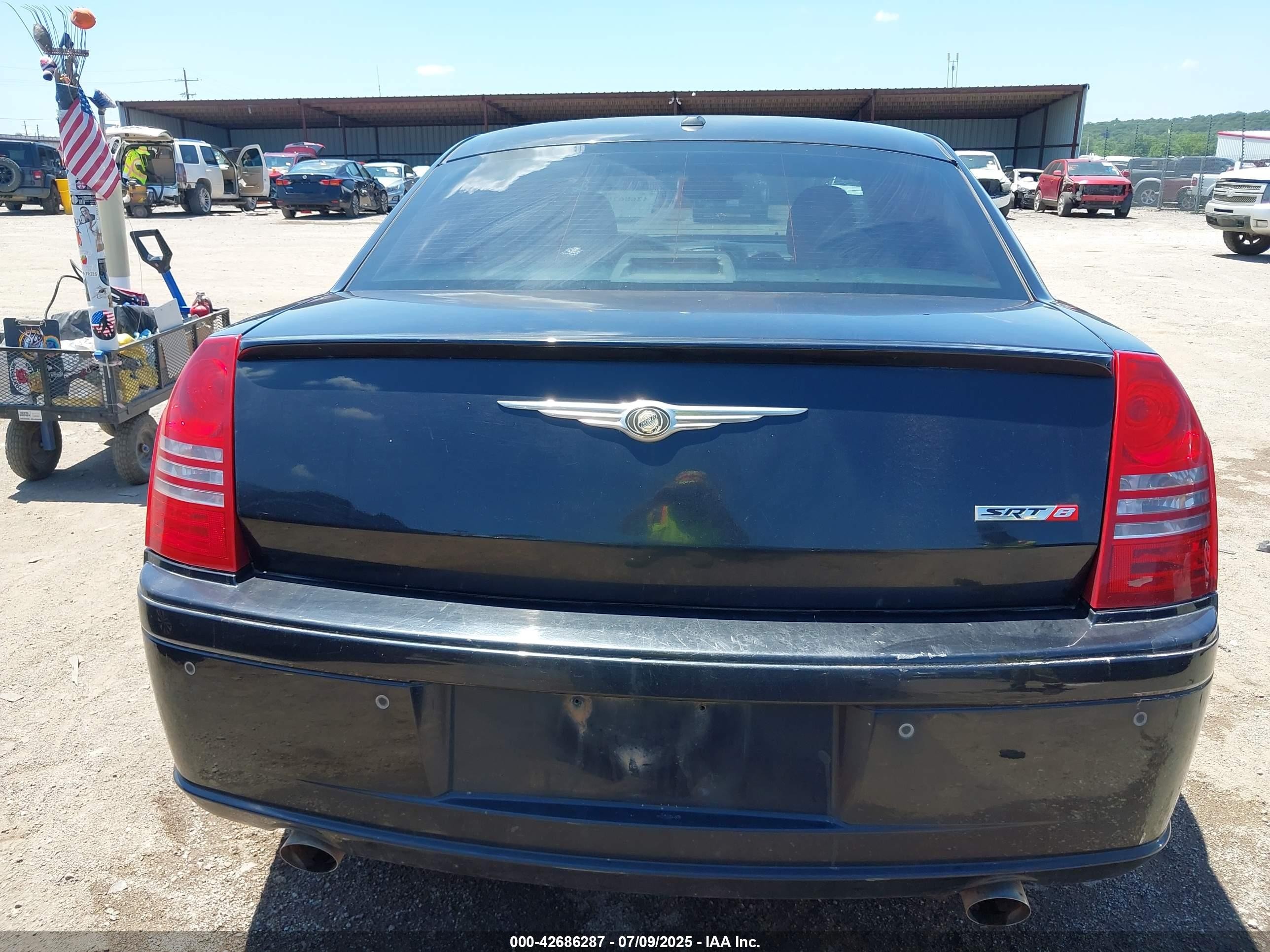 2007 Chrysler 300c Srt8 Черный vin: 2C3LA73W77H637836