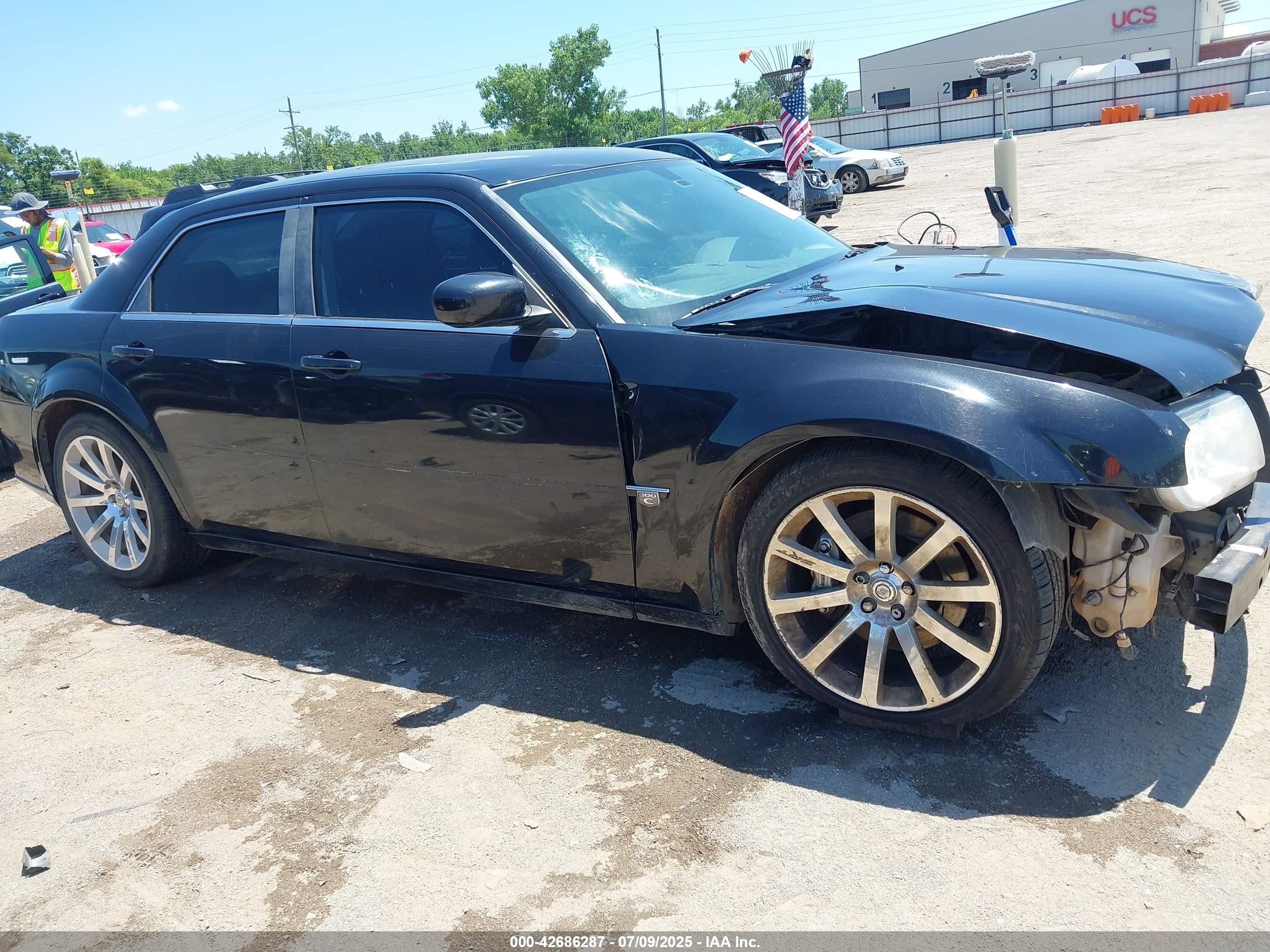 2007 Chrysler 300c Srt8 Черный vin: 2C3LA73W77H637836