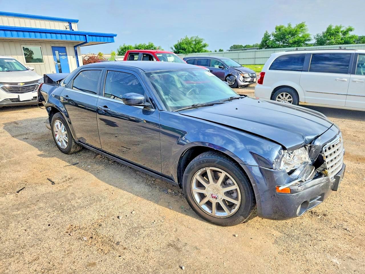 2008 Chrysler 300 Limited Бирюзовый vin: 2C3LK33G58H203754