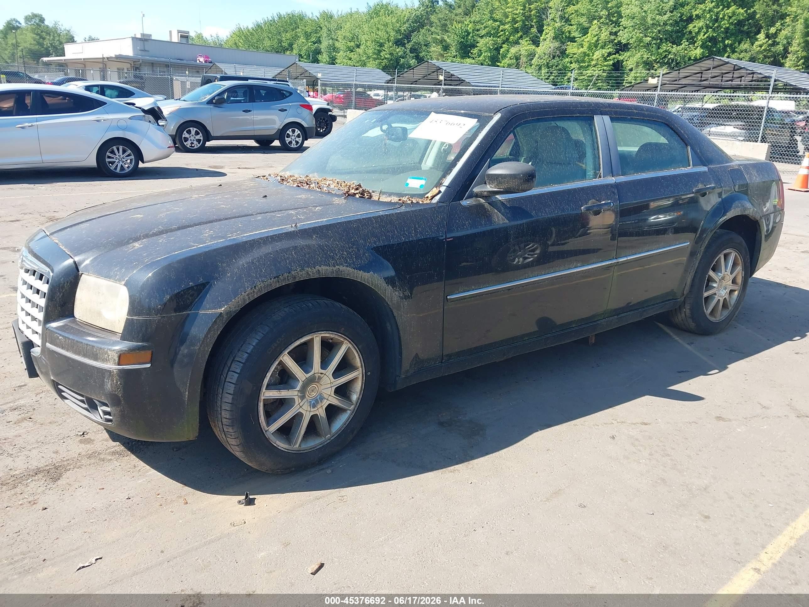 2008 Chrysler 300 Touring Black vin: 2C3LK53G08H128893