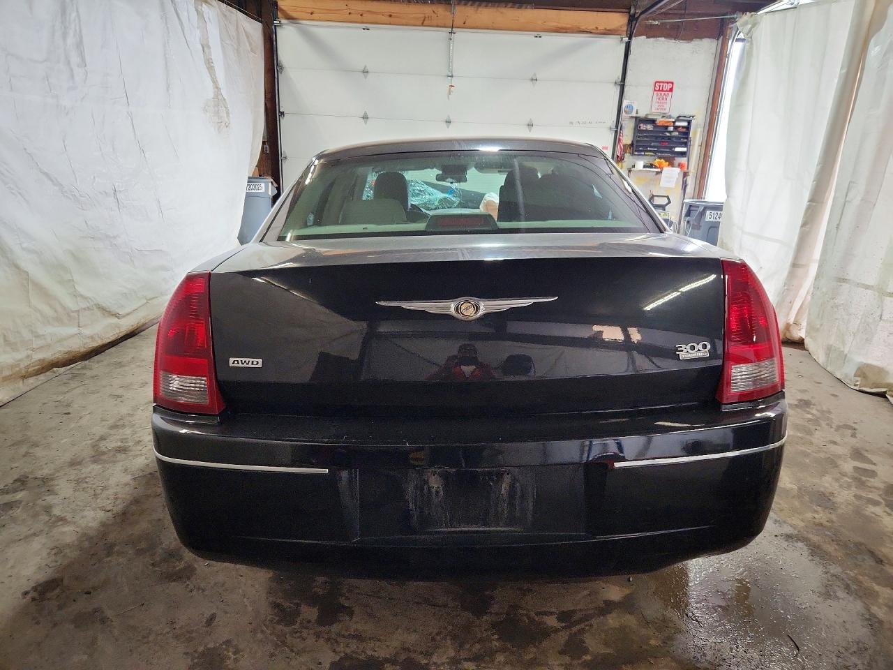 2007 Chrysler 300 Touring Black vin: 2C3LK53G37H851748