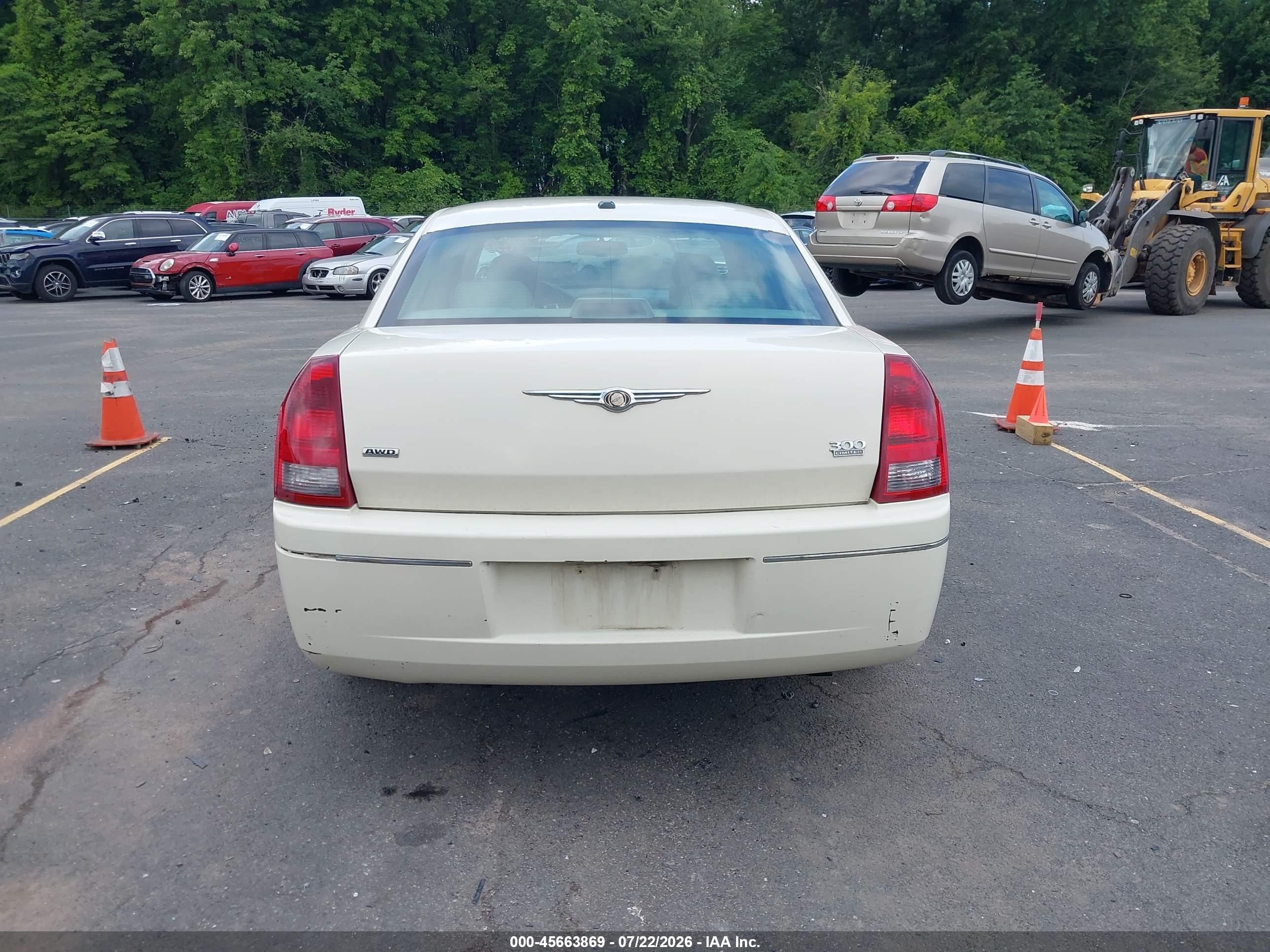 2007 Chrysler 300 Touring Белый vin: 2C3LK53G57H821943
