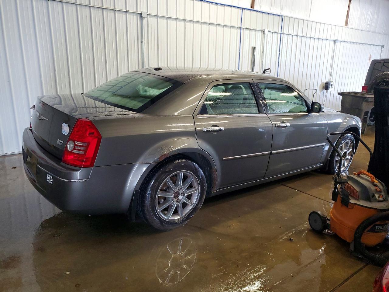2009 Chrysler 300 Touring Gray vin: 2C3LK53V09H578883