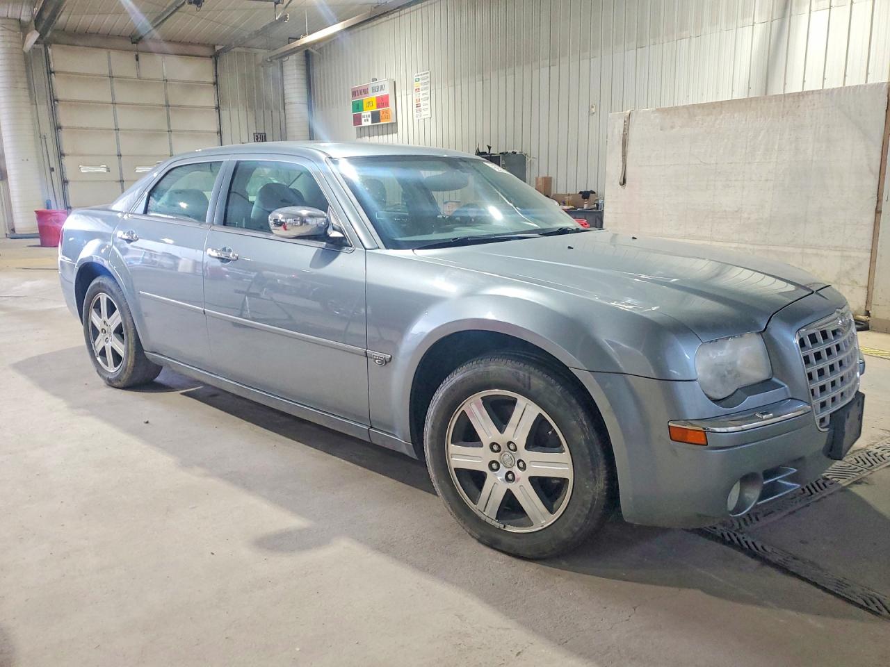 2006 Chrysler 300c Серебряный vin: 2C3LK63H06H443236