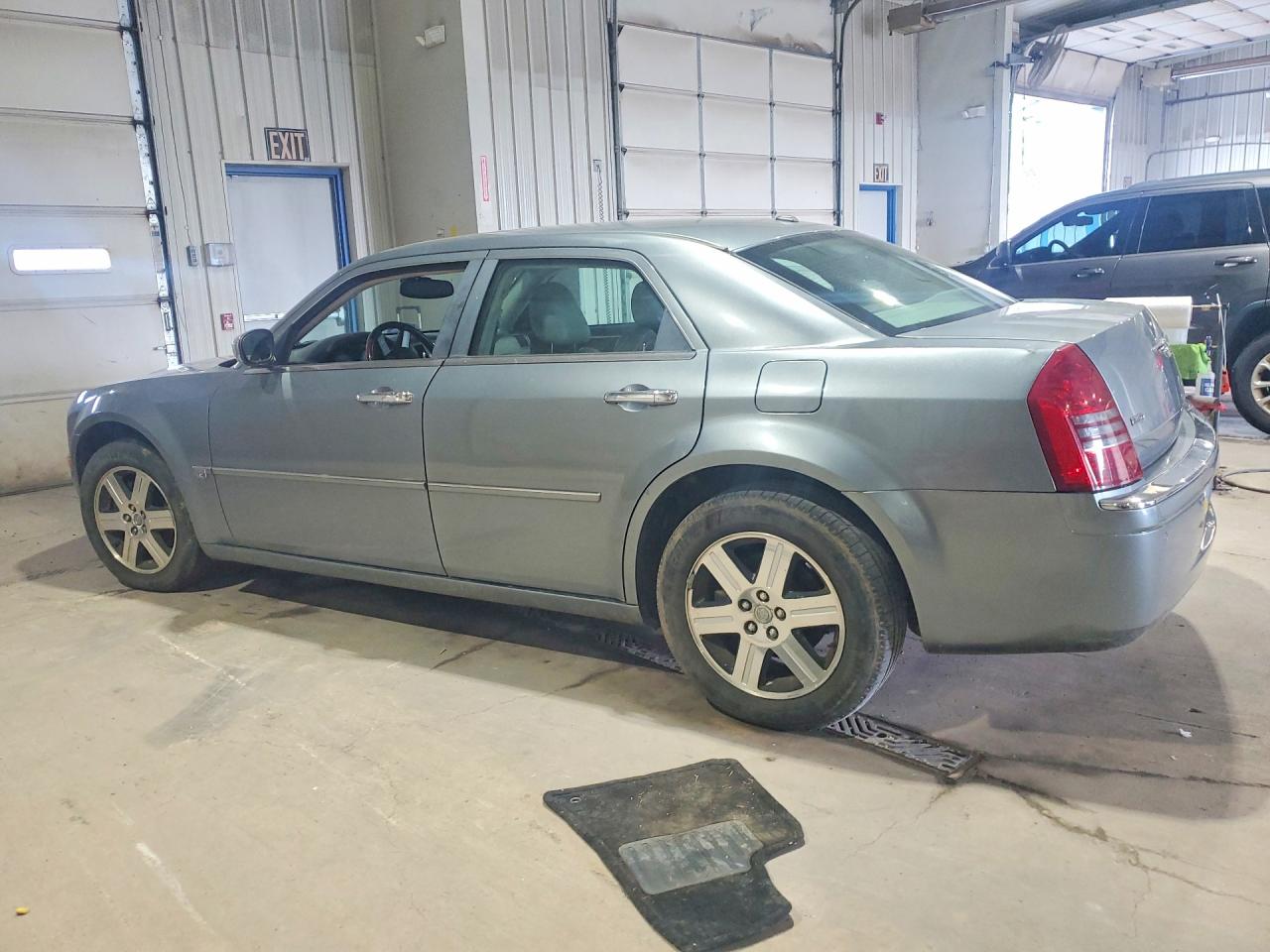2006 Chrysler 300c Серебряный vin: 2C3LK63H06H443236
