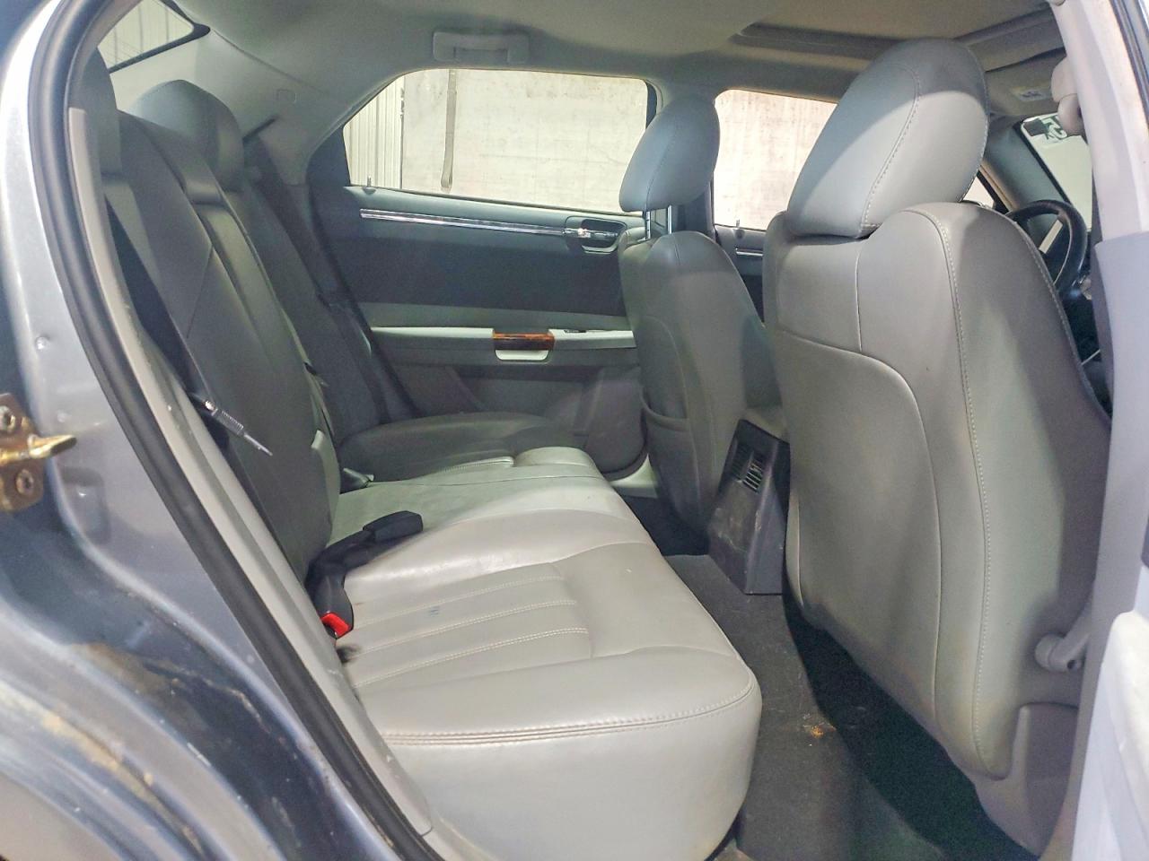 2006 Chrysler 300c Серебряный vin: 2C3LK63H06H443236