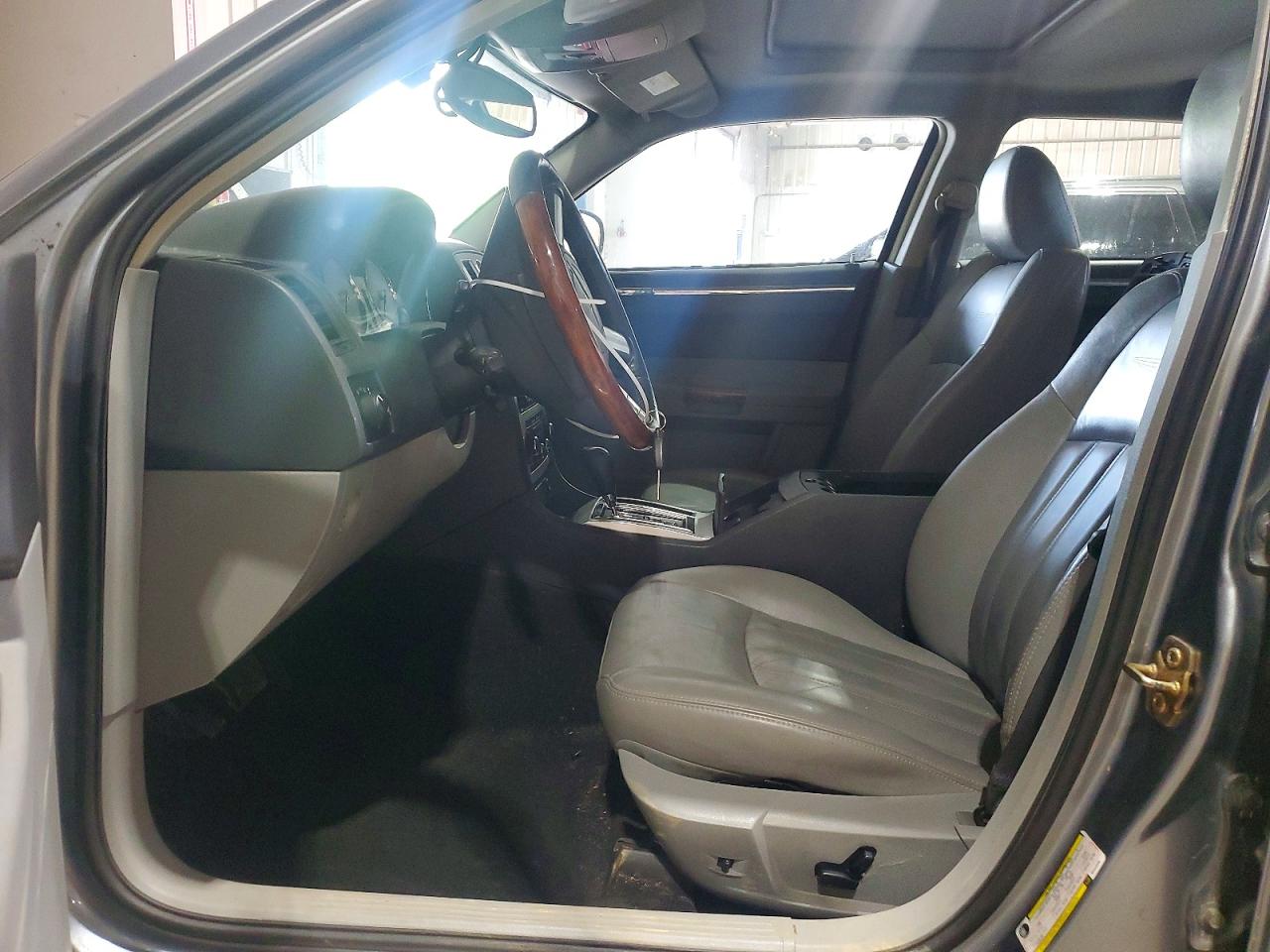 2006 Chrysler 300c Серебряный vin: 2C3LK63H06H443236