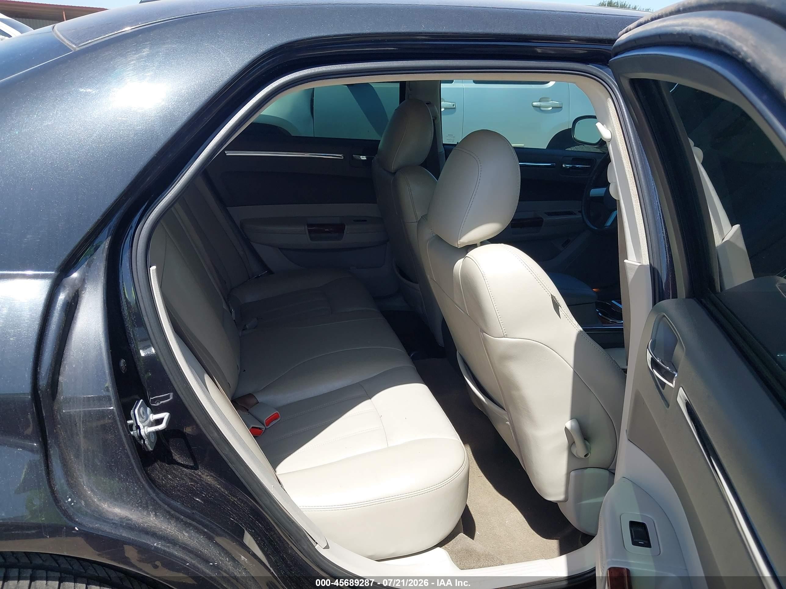 2009 Chrysler 300c Awd Black vin: 2C3LK63T09H636608