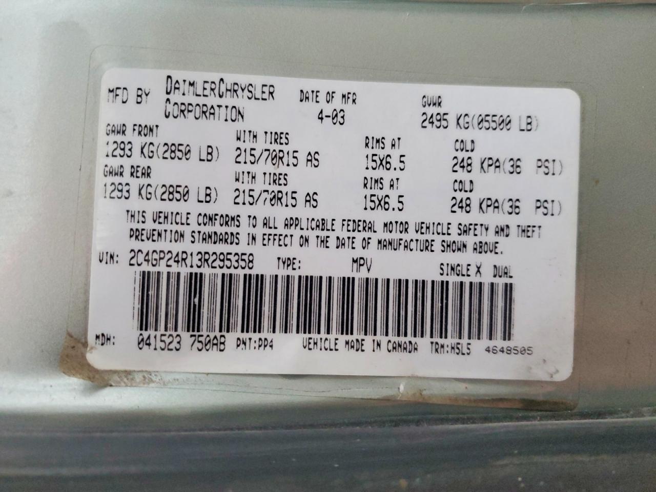 2003 Chrysler Town & Country Silver vin: 2C4GP24R13R295358