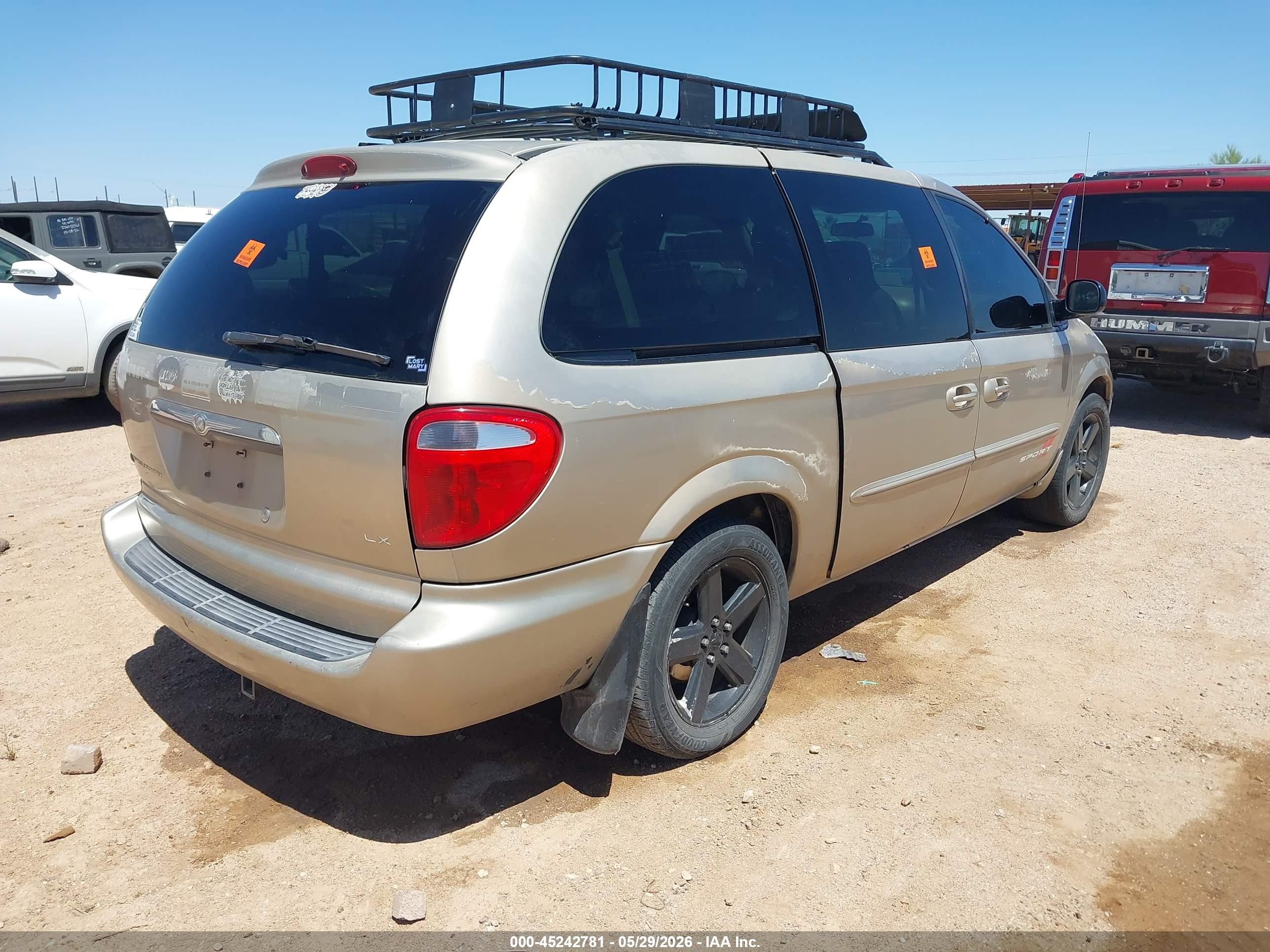 2003 Chrysler Town & Country Lx Gold vin: 2C4GP44313R164986