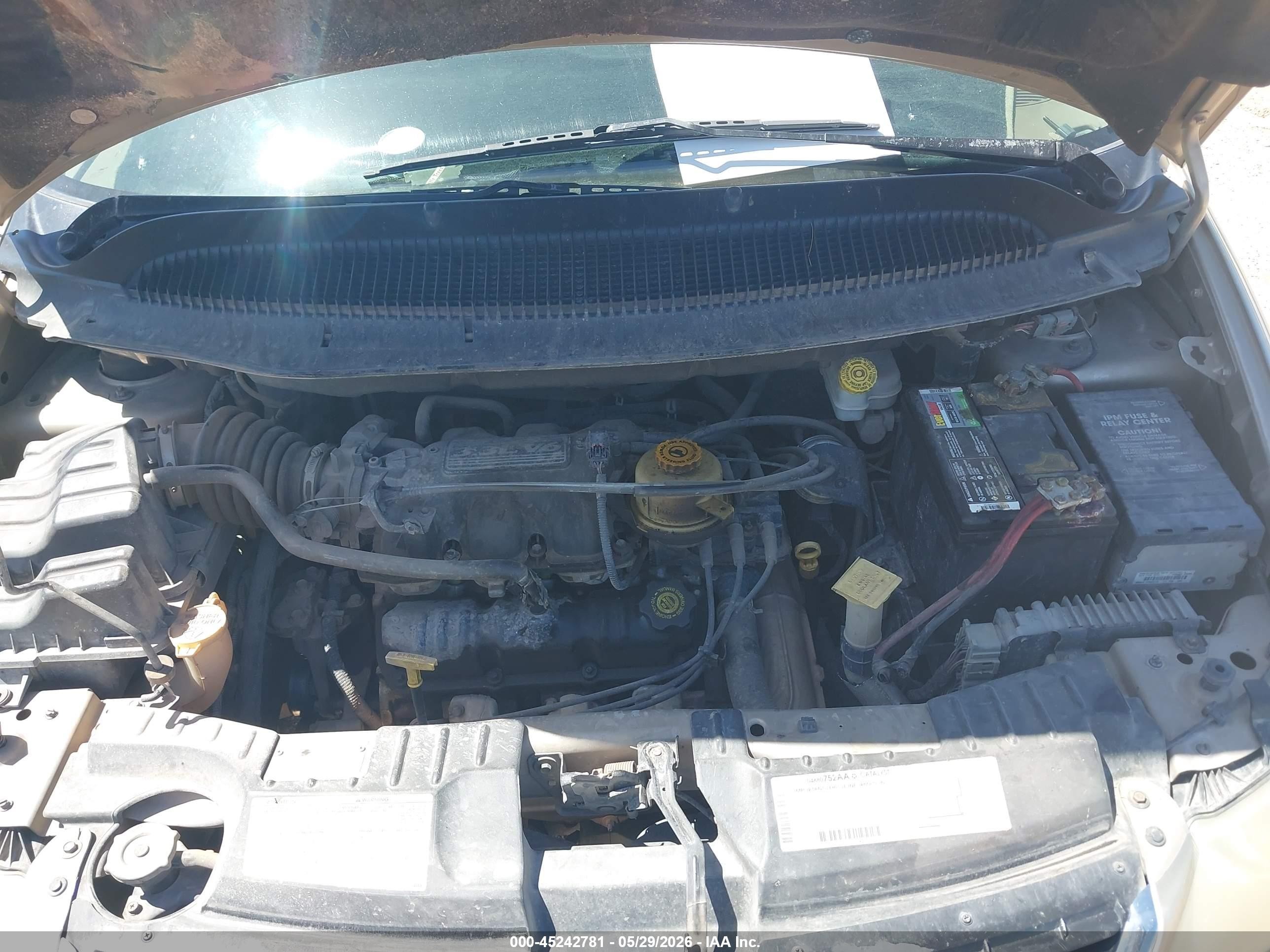 2003 Chrysler Town & Country Lx Gold vin: 2C4GP44313R164986