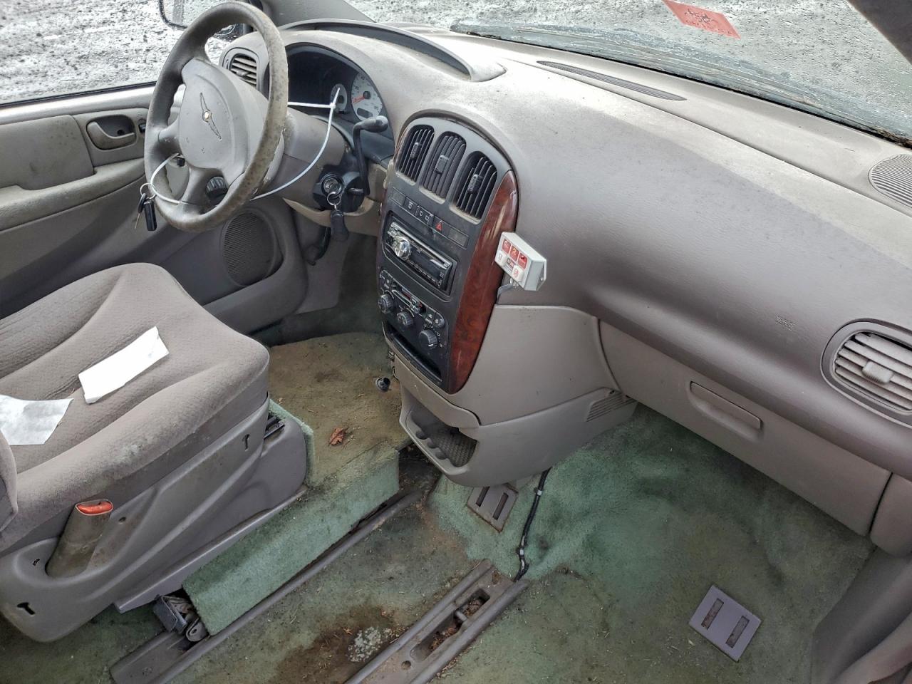 2003 Chrysler Town & Country Lx Red vin: 2C4GP44313R312327