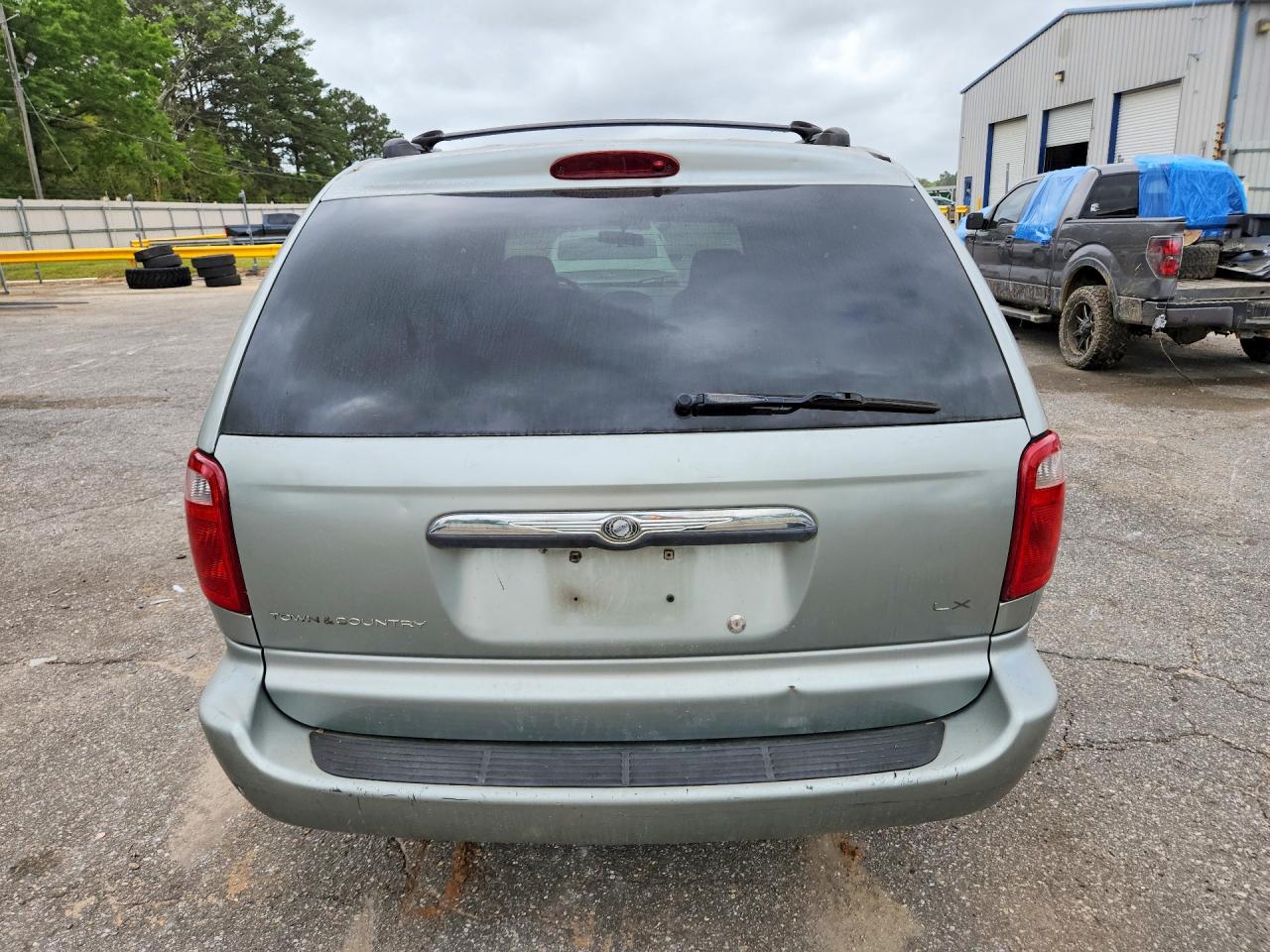 2003 Chrysler Town & Country Lx Silver vin: 2C4GP44323R264563