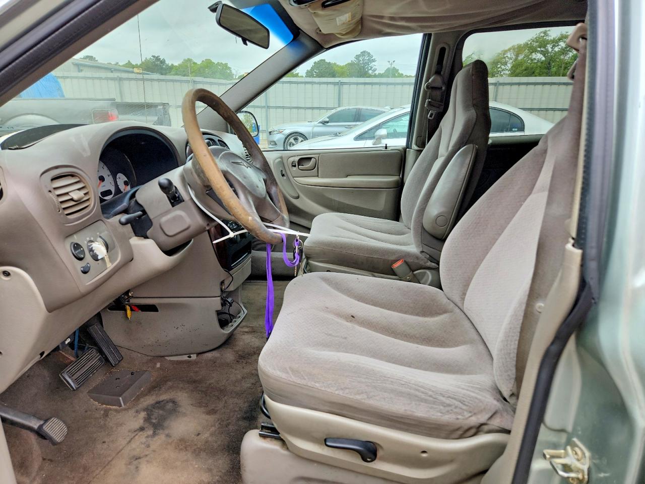 2003 Chrysler Town & Country Lx Silver vin: 2C4GP44323R264563