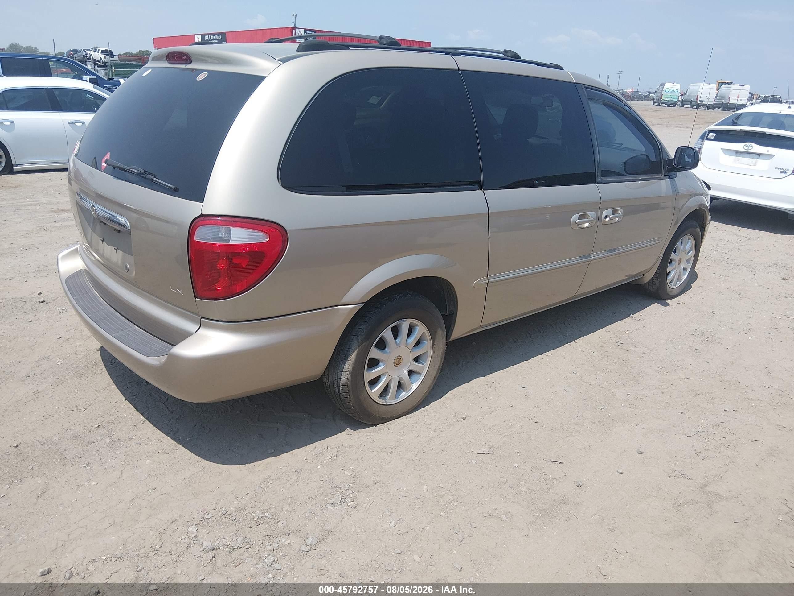 2002 Chrysler Town & Country Lx Gold vin: 2C4GP44342R504758