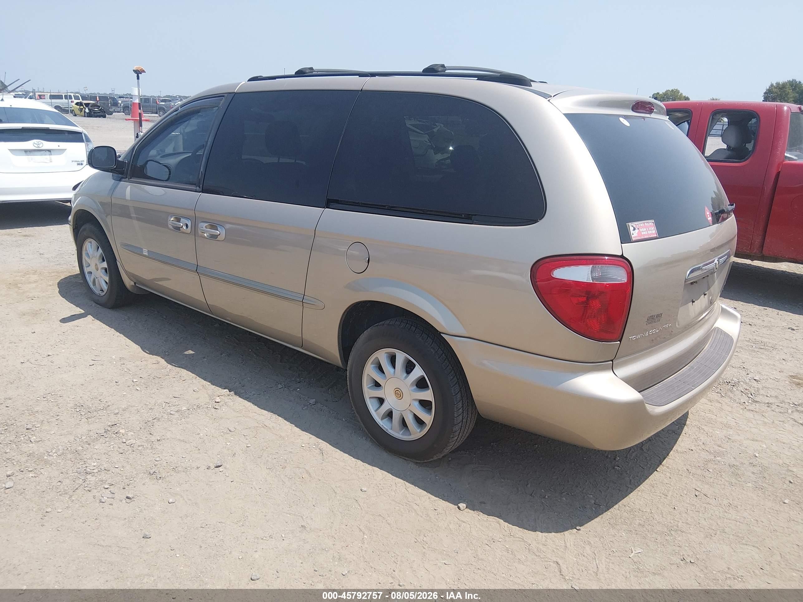 2002 Chrysler Town & Country Lx Gold vin: 2C4GP44342R504758