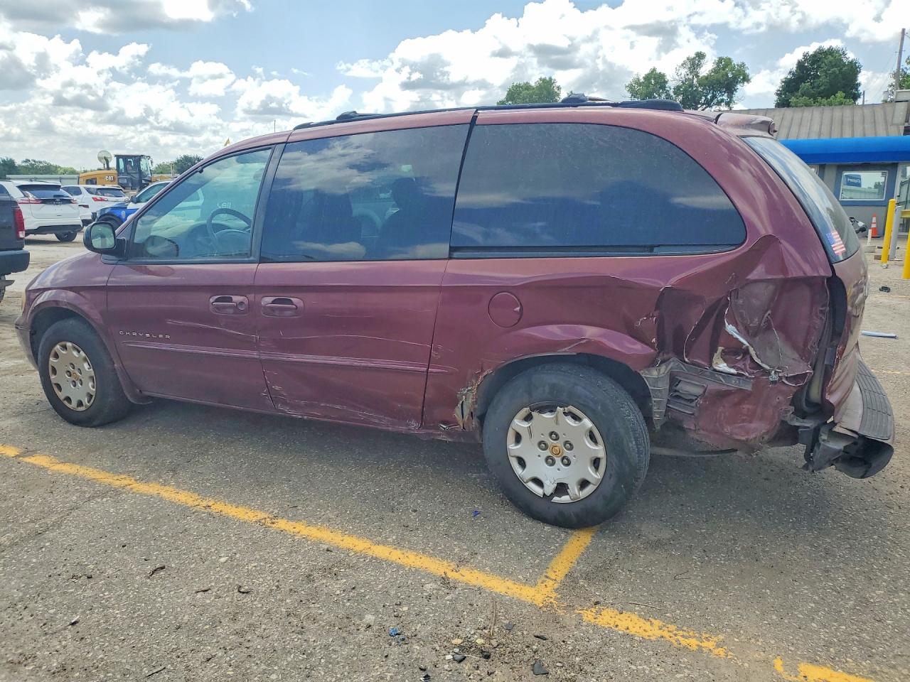 2001 Chrysler Town-country Burgundy vin: 2C4GP44351R298171