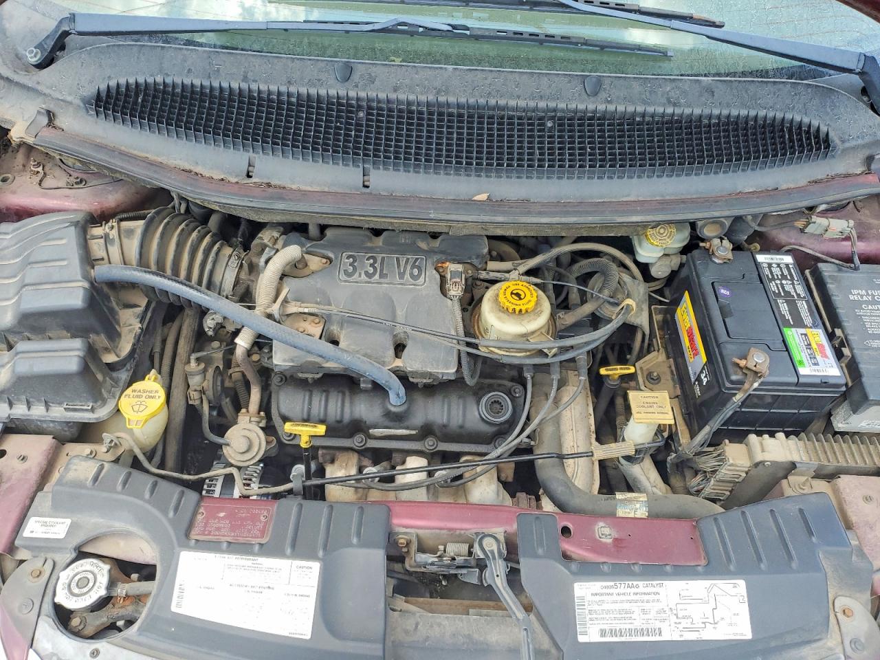 2001 Chrysler Town-country Burgundy vin: 2C4GP44351R298171
