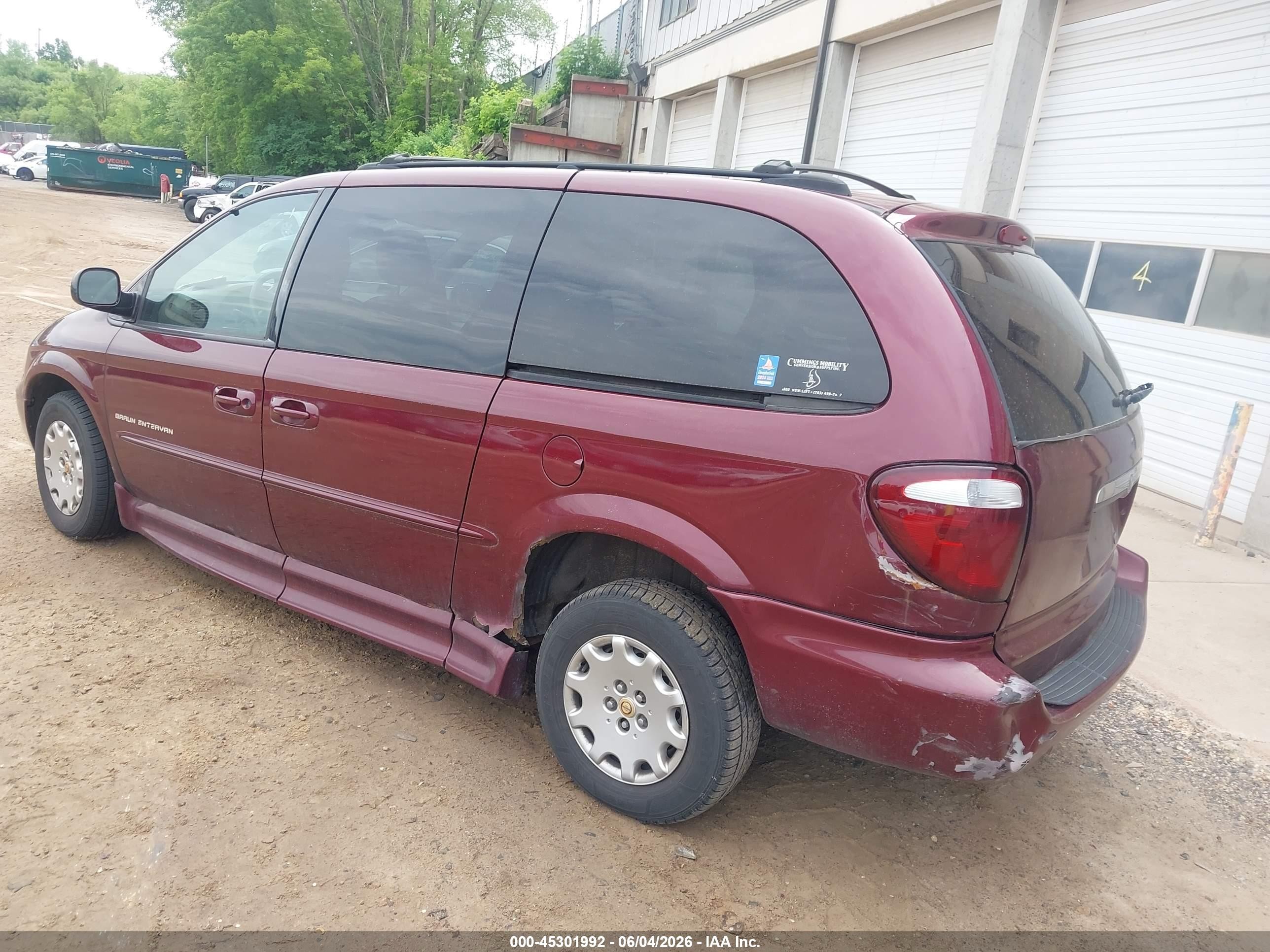 2001 Chrysler Town & Country Lx Burgundy vin: 2C4GP44351R335218