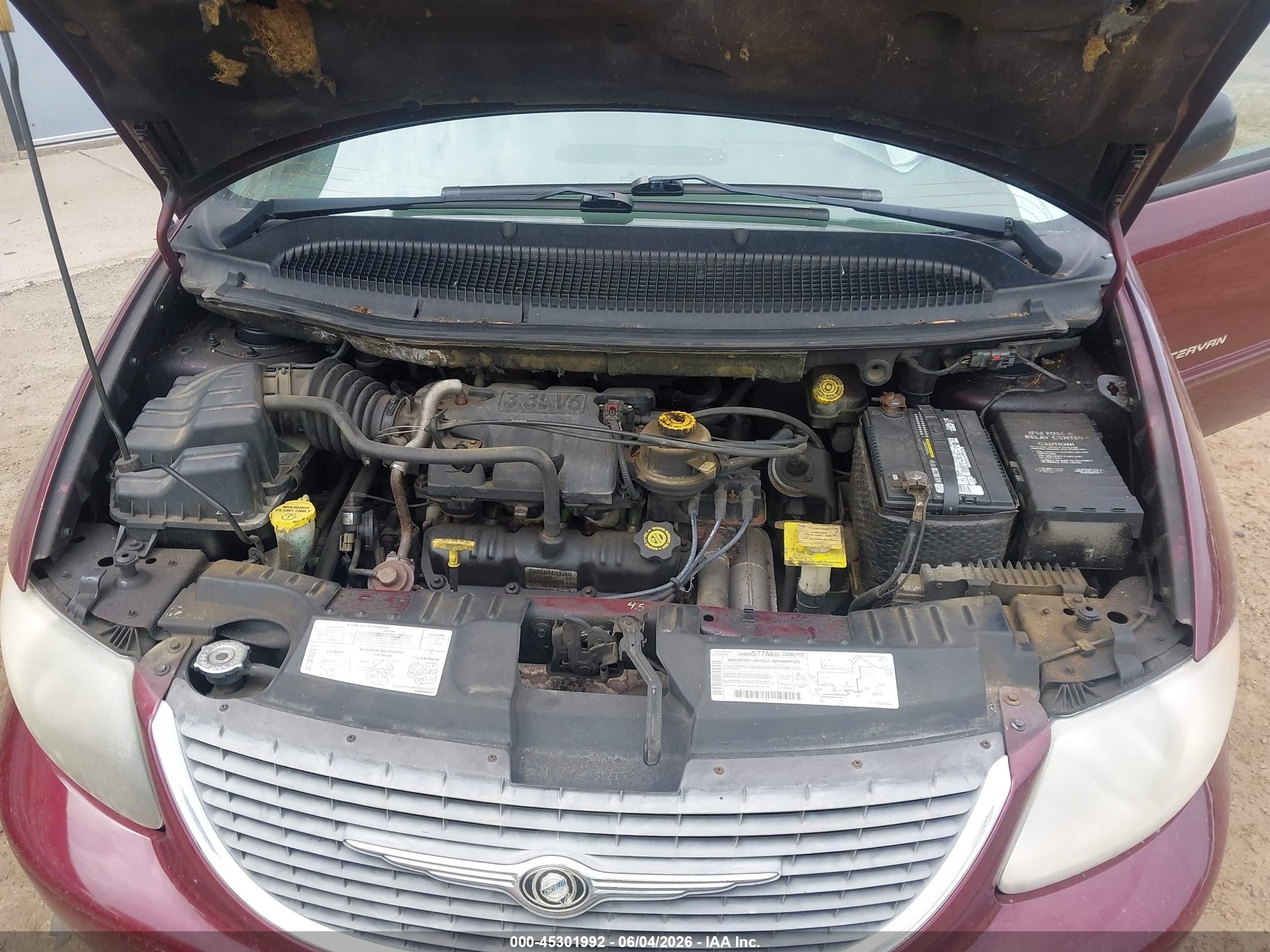 2001 Chrysler Town & Country Lx Burgundy vin: 2C4GP44351R335218