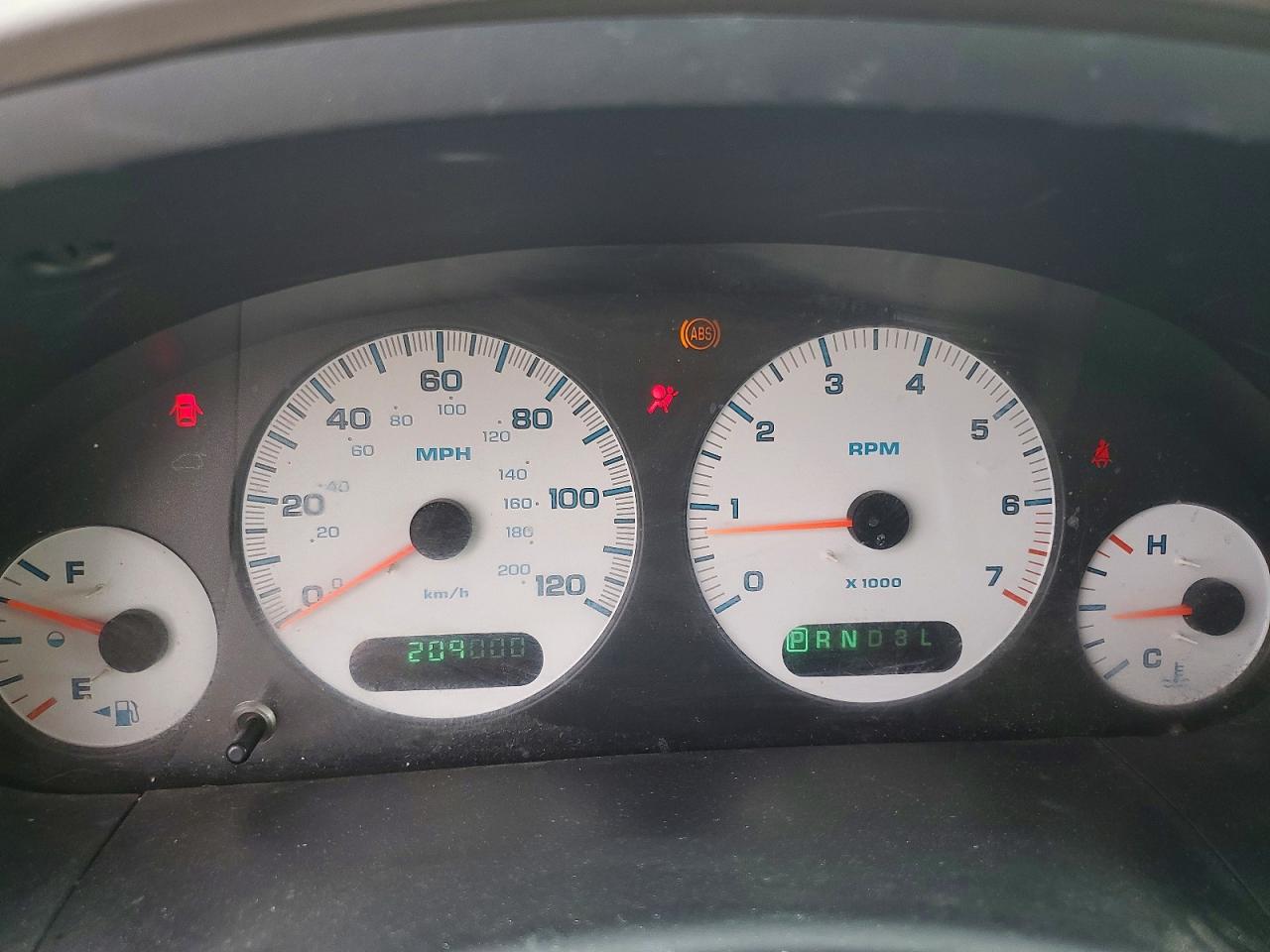 2001 Chrysler Town & Country Lx Белый vin: 2C4GP44351R422925