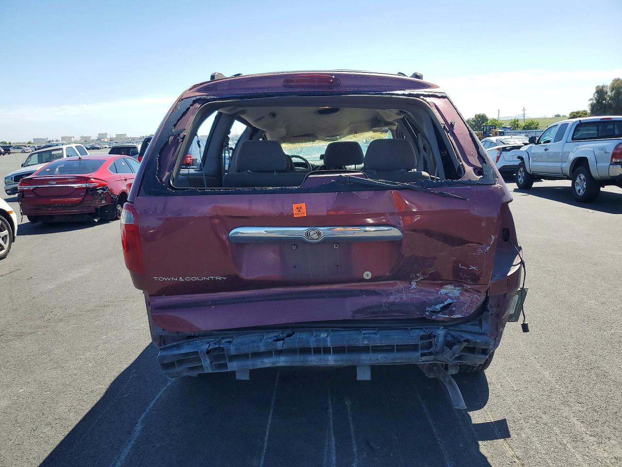 2002 Chrysler Town & Country Lx Burgundy vin: 2C4GP44362R646545