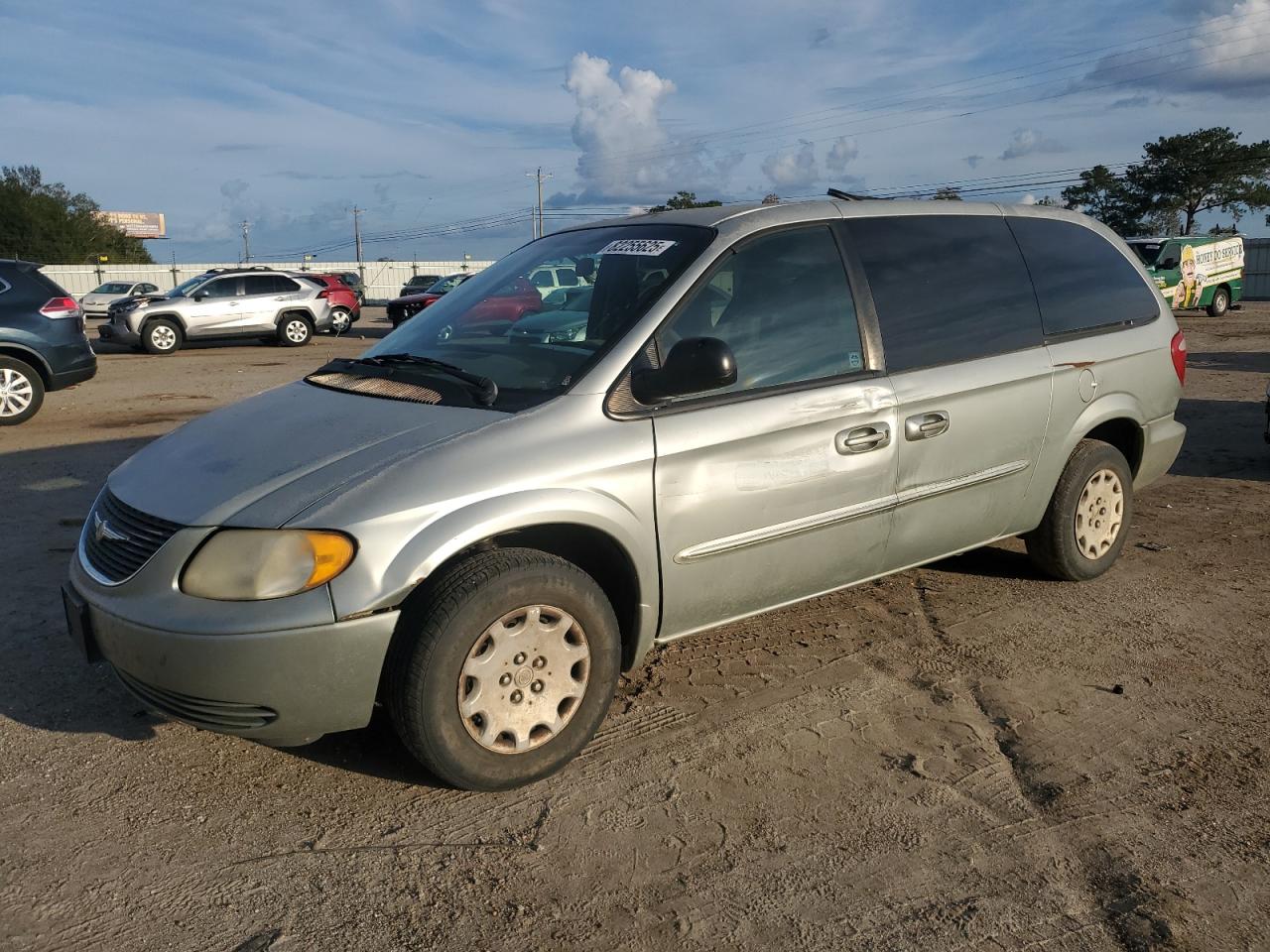 2003 Chrysler Town & Country Lx Silver vin: 2C4GP44363R114973
