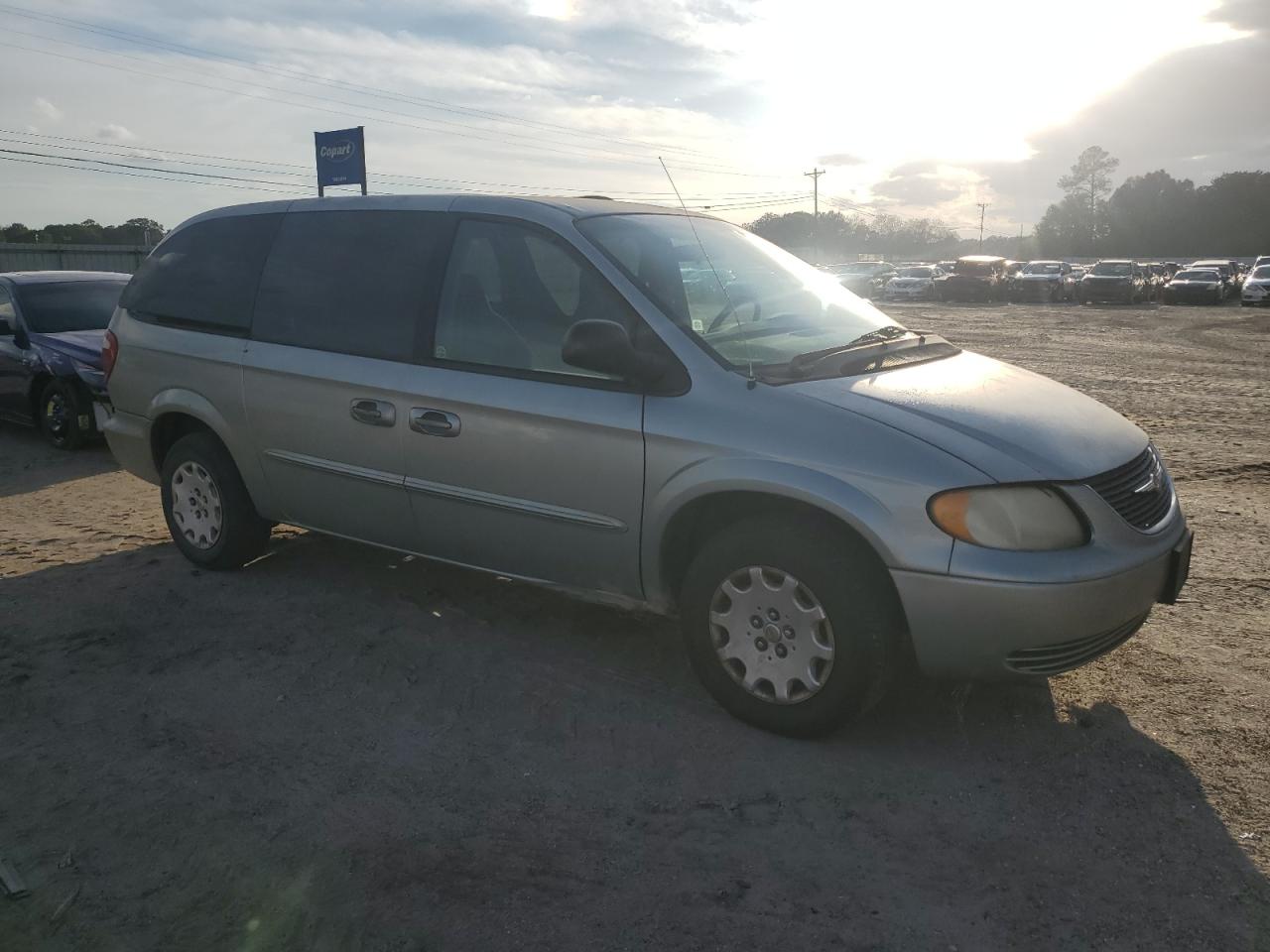 2003 Chrysler Town & Country Lx Silver vin: 2C4GP44363R114973