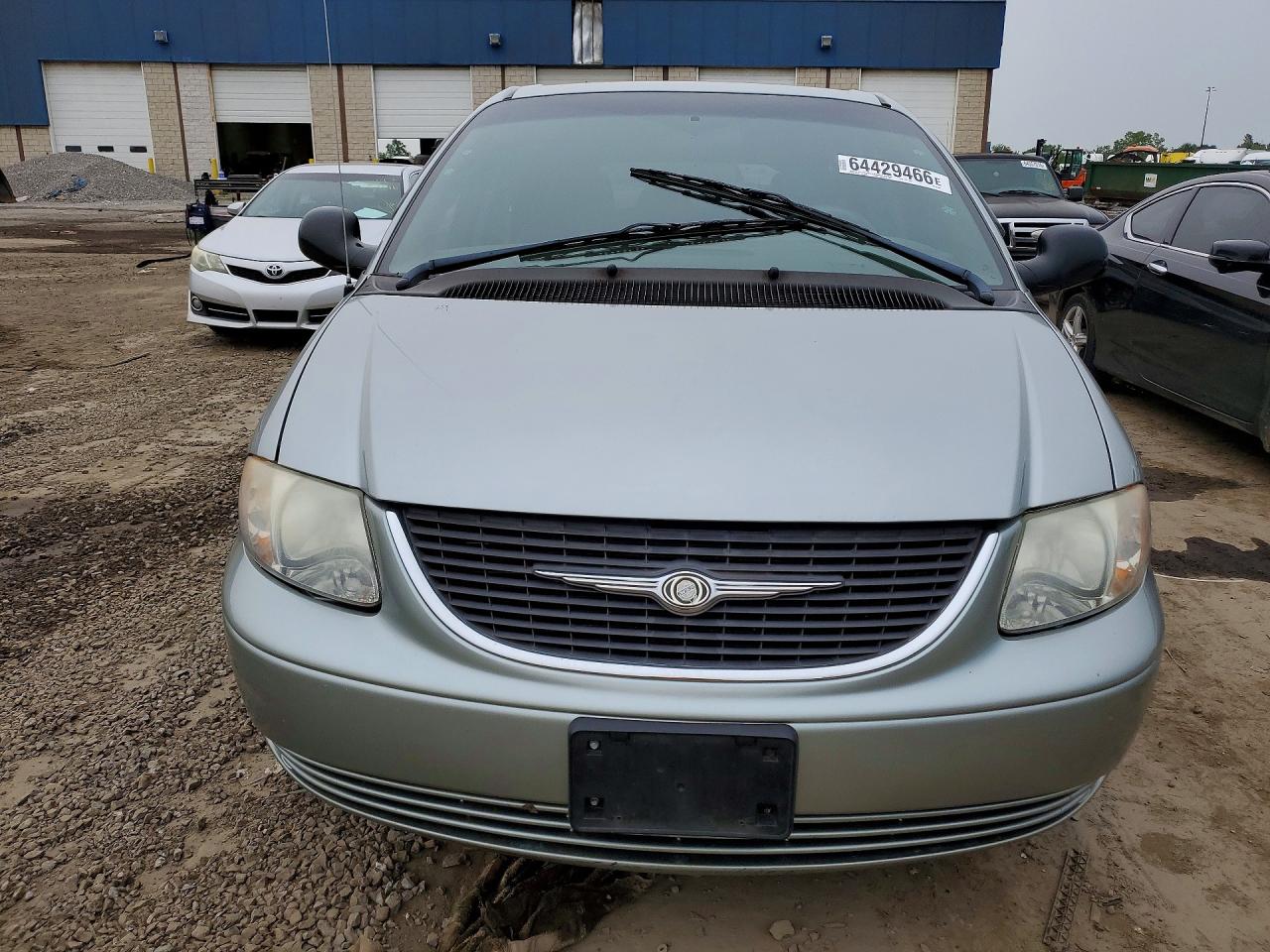 2003 Chrysler Town & Country Lx Green vin: 2C4GP44363R213406