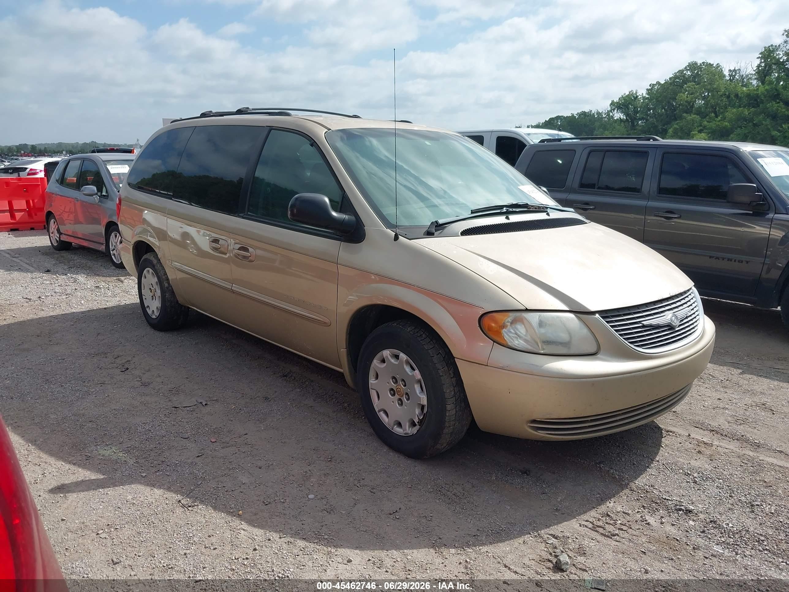 2001 Chrysler Town & Country Lx Gold vin: 2C4GP44371R311230