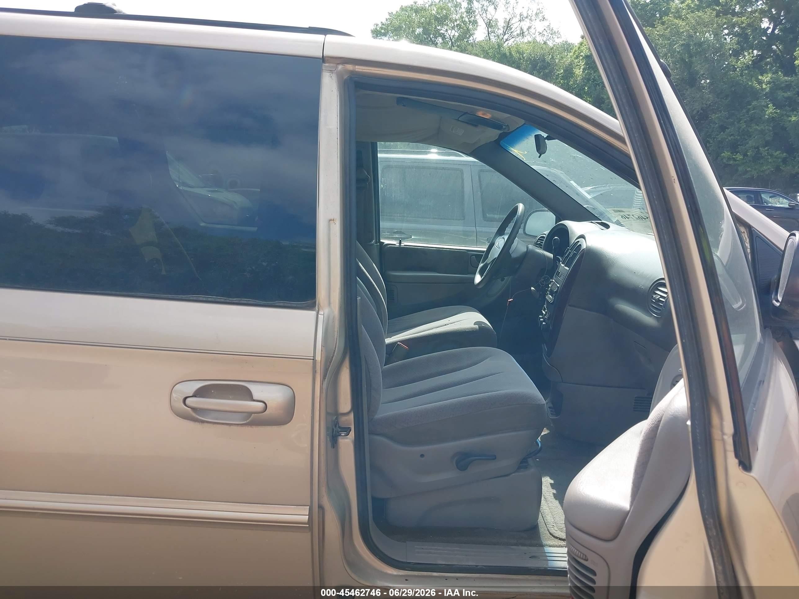 2001 Chrysler Town & Country Lx Gold vin: 2C4GP44371R311230