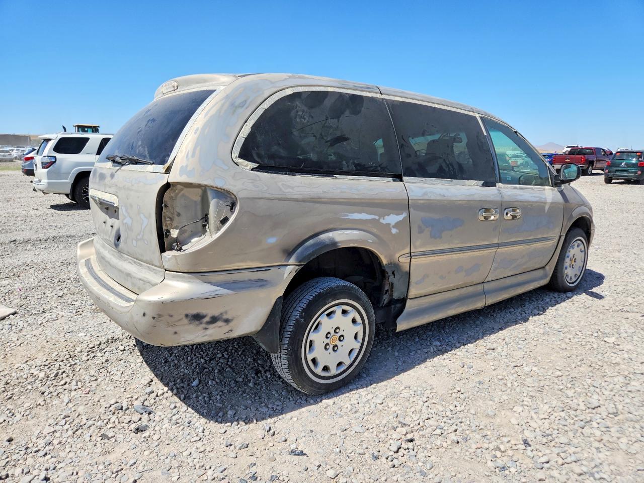 2002 Chrysler Town And Country Lx Beige vin: 2C4GP44372R531775
