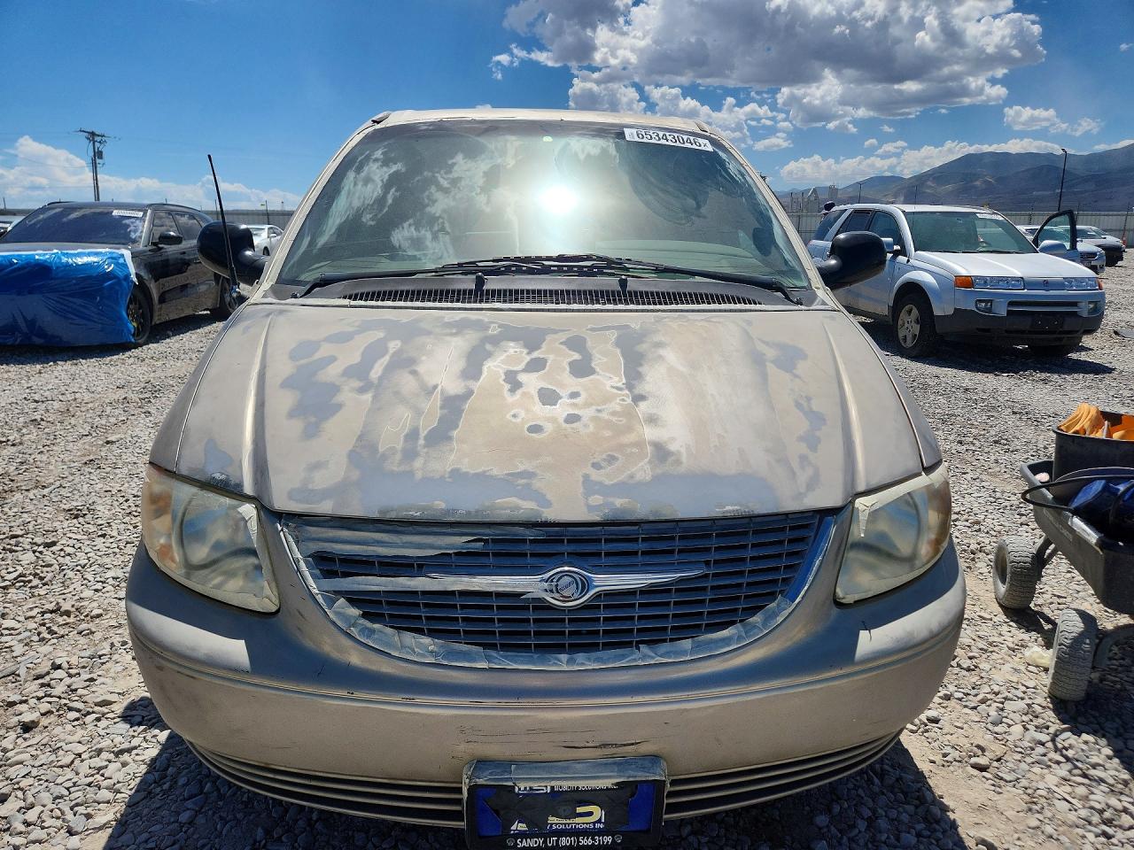 2002 Chrysler Town And Country Lx Beige vin: 2C4GP44372R531775