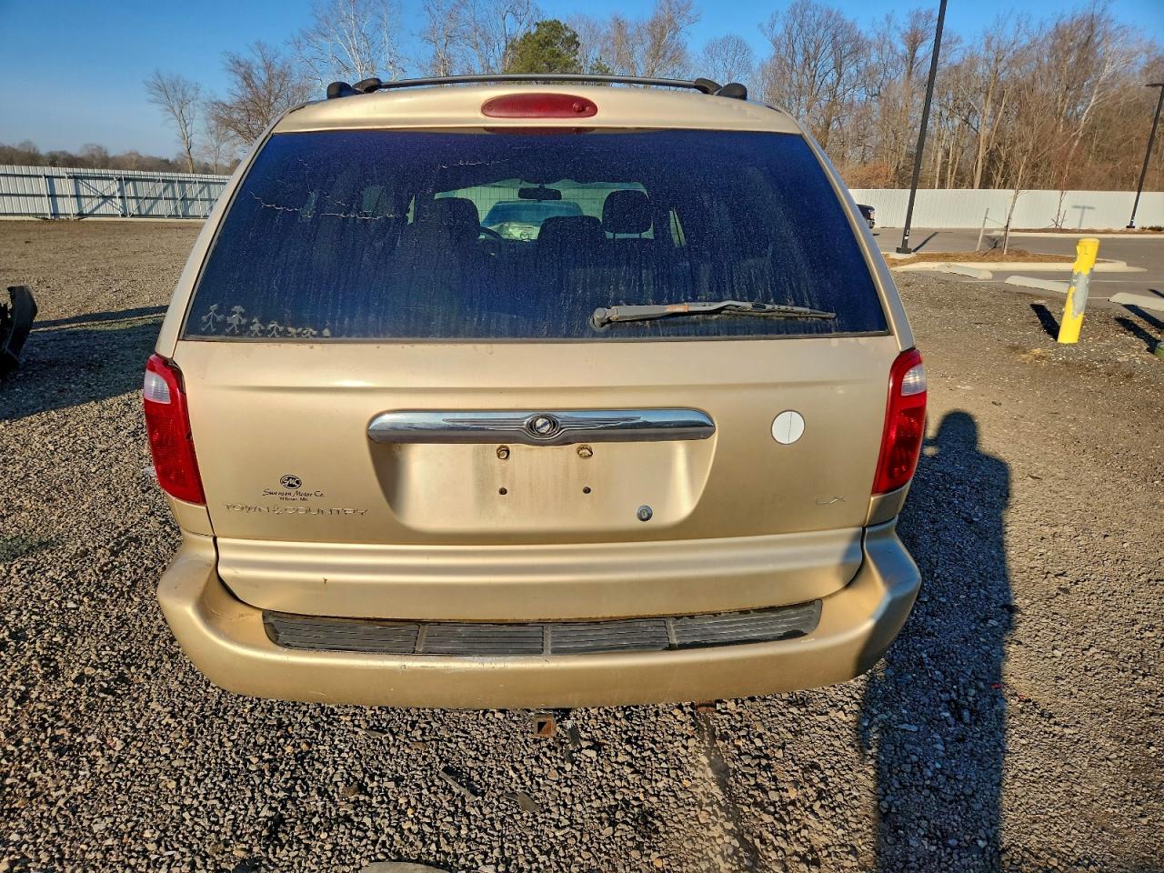 2001 Chrysler Town & Country Lx Gold vin: 2C4GP44381R266962