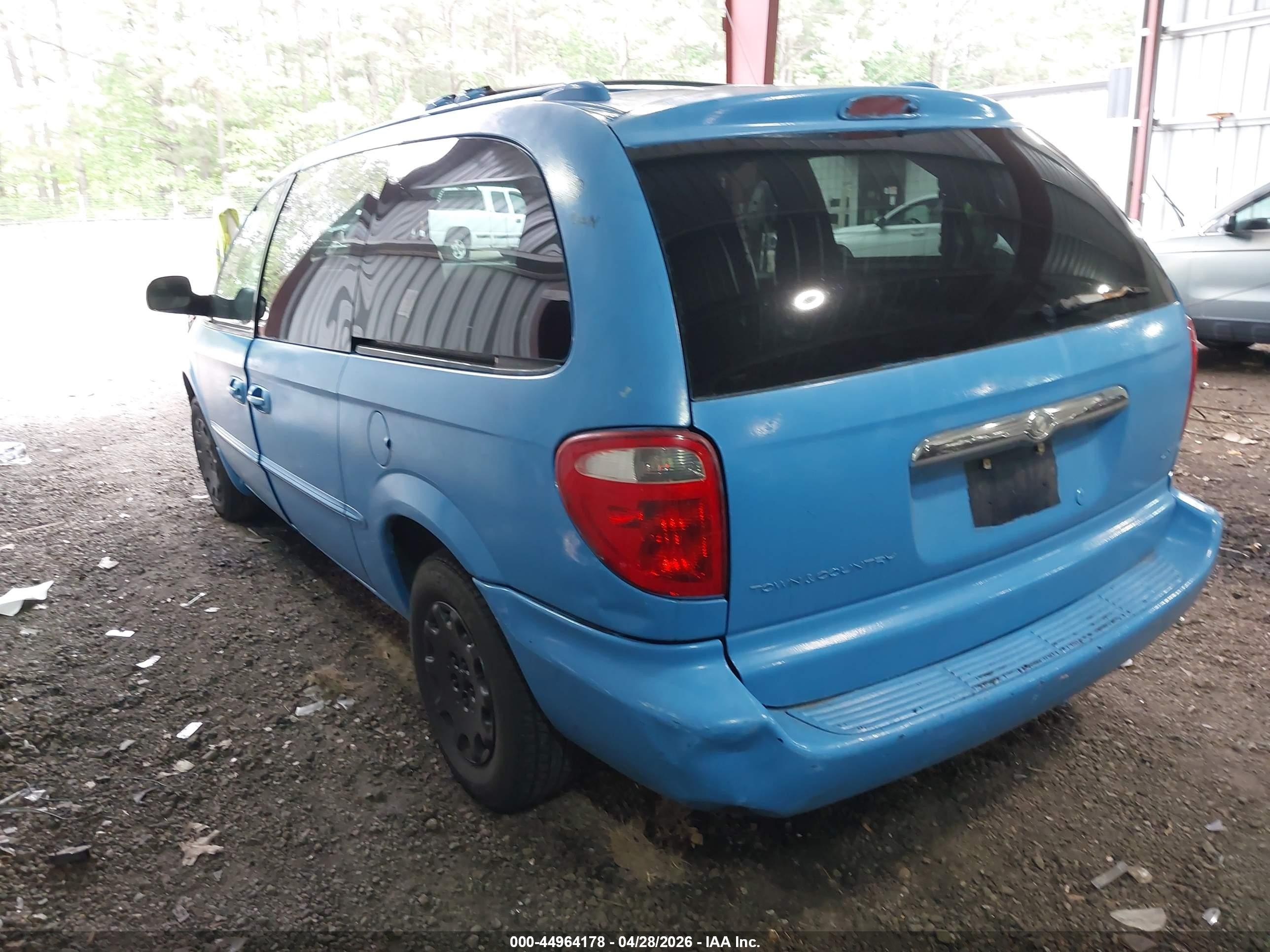 2002 Chrysler Town & Country Lx Light Blue vin: 2C4GP44382R553851