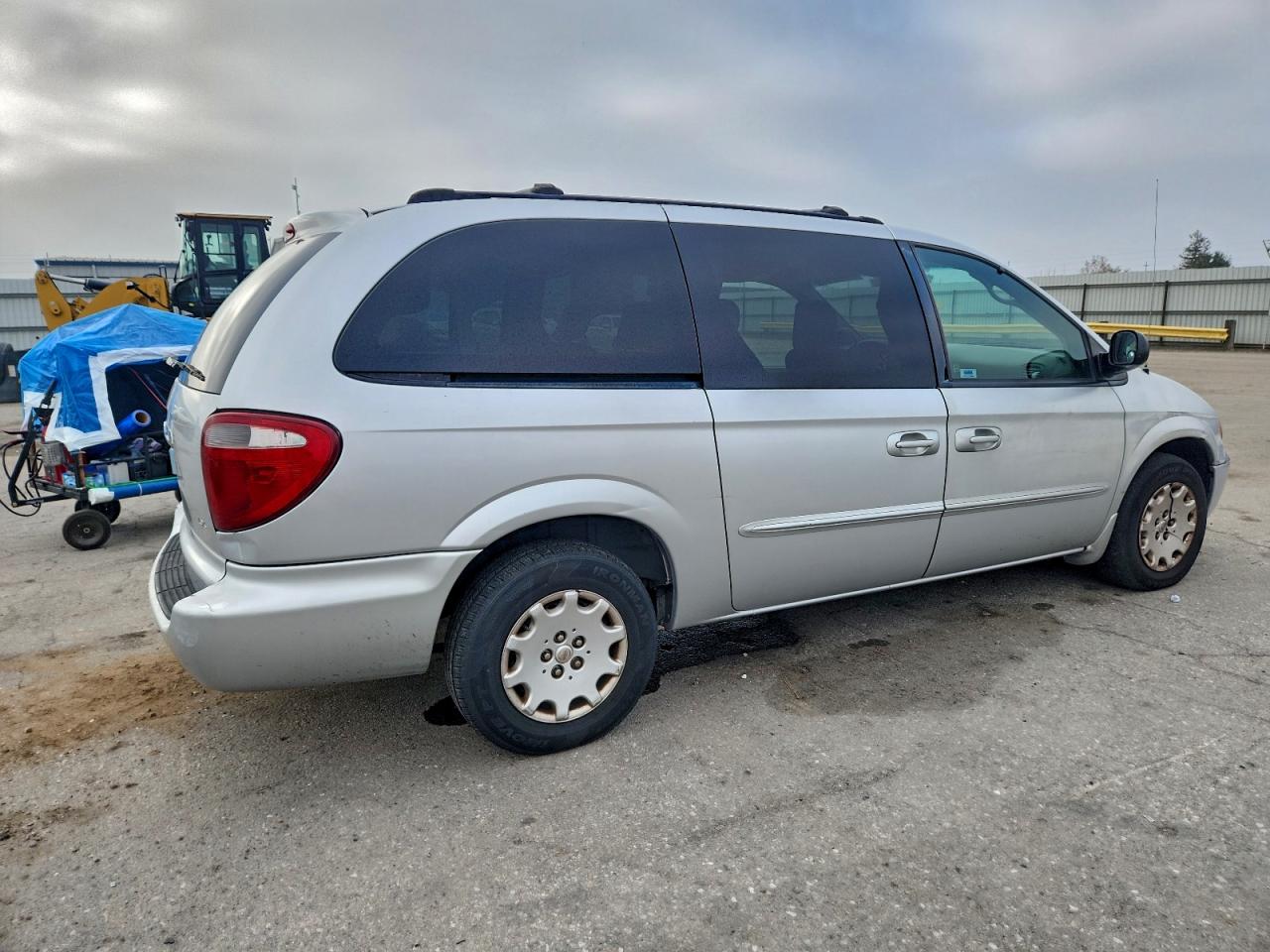 2003 Chrysler Town & Country Lx Silver vin: 2C4GP44383R354008