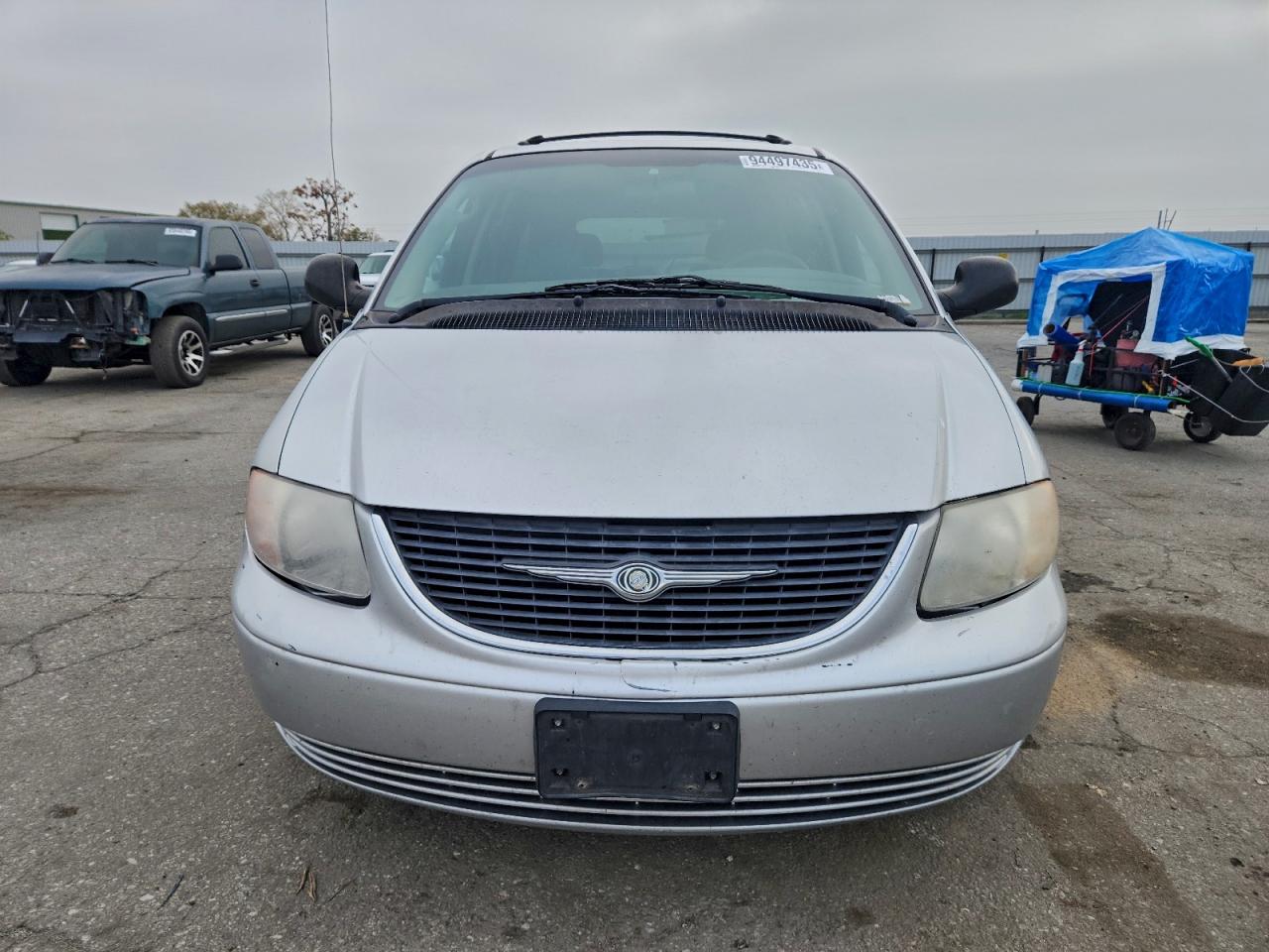 2003 Chrysler Town & Country Lx Silver vin: 2C4GP44383R354008