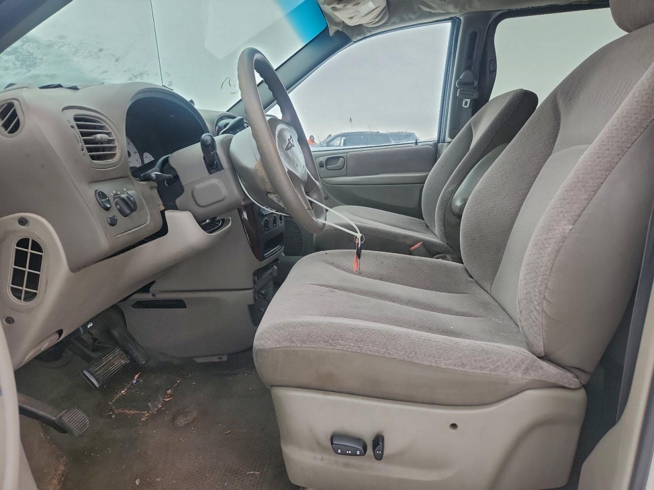 2001 Chrysler Town & Country Lx White vin: 2C4GP44391R316610