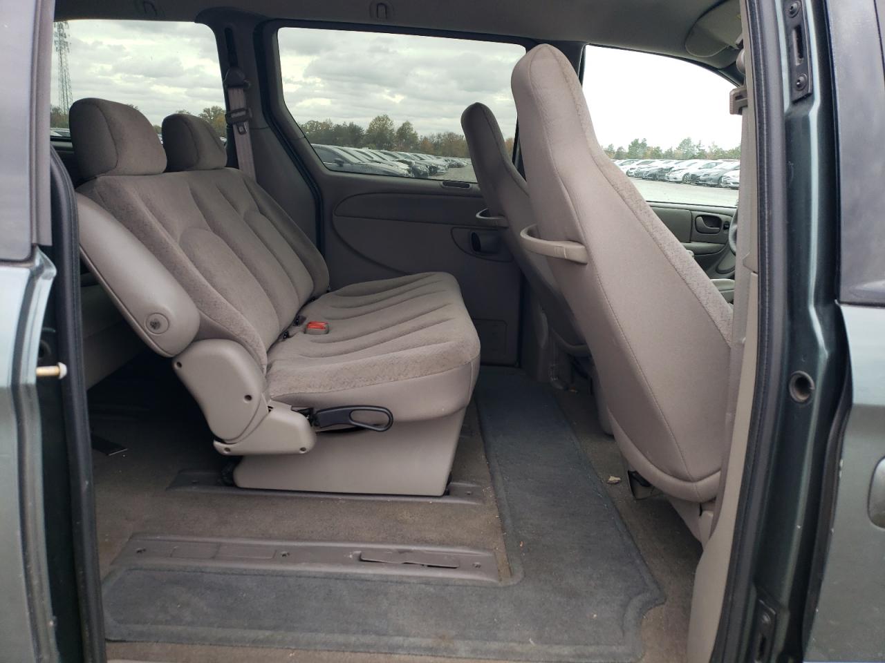 2003 Chrysler Town & Country Lx Green vin: 2C4GP443X3R135079